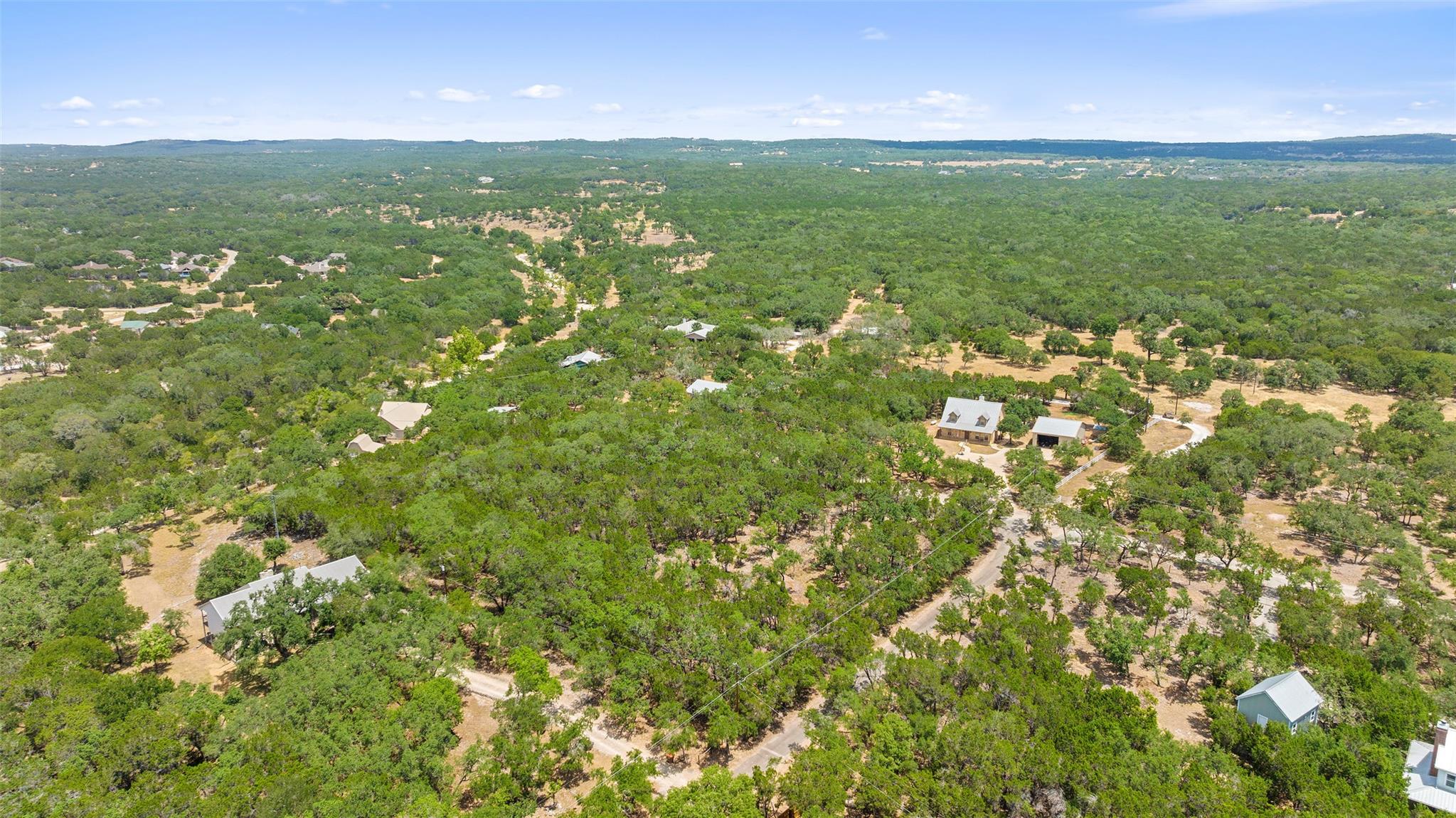 19 Spring Valley Dr, Wimberley, TX 78676