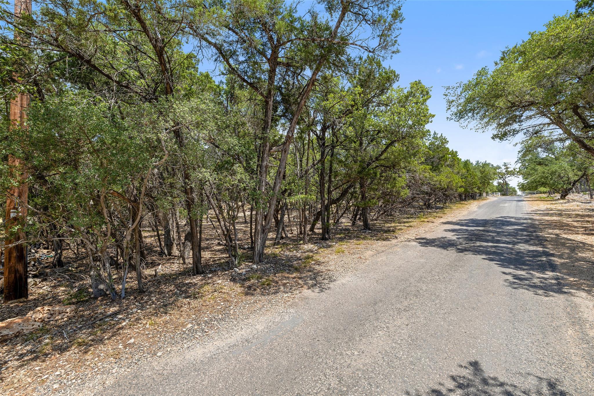 19 Spring Valley Dr, Wimberley, TX 78676