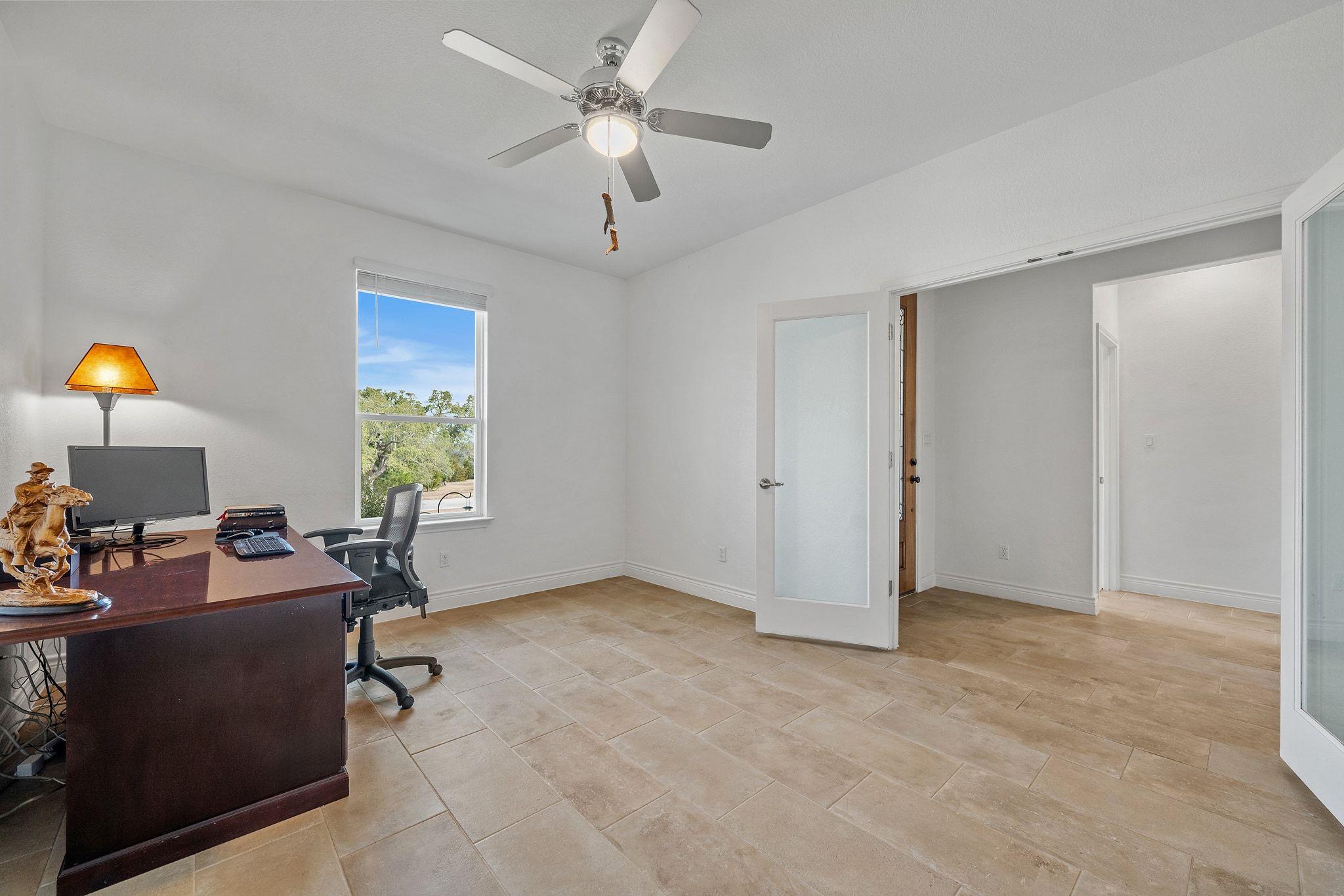 334 Sapling Dr, Driftwood, TX 78619