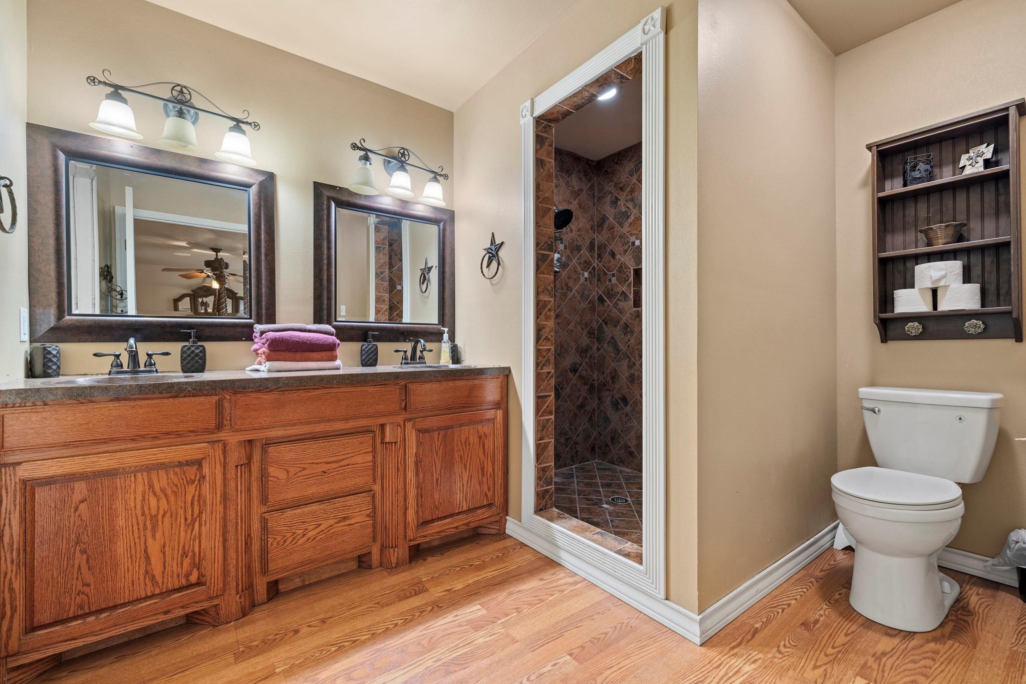 1245A Private Road 2415, Uvalde, TX 78801