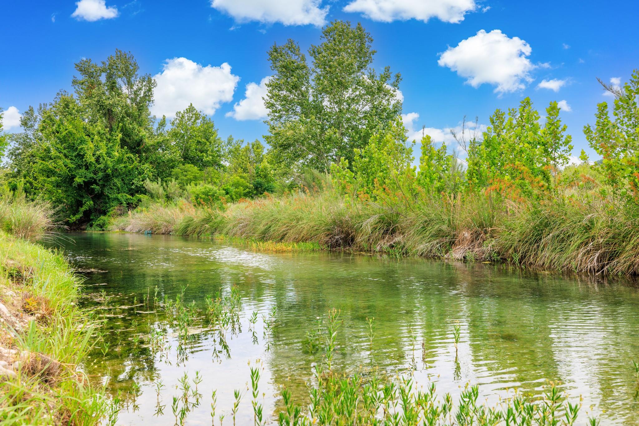 1245A Private Road 2415, Uvalde, TX 78801