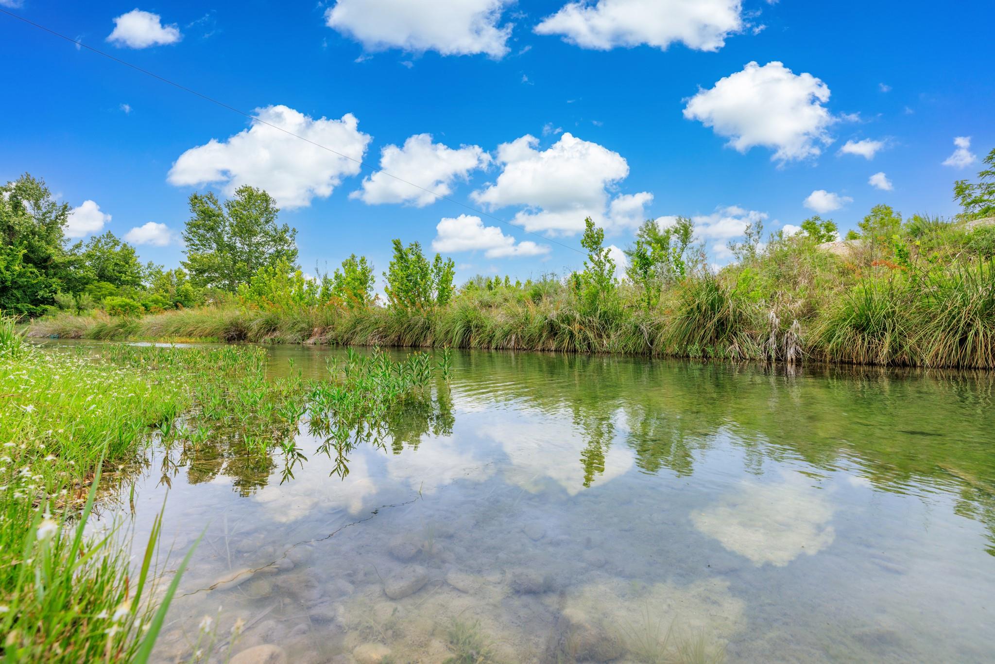 1245A Private Road 2415, Uvalde, TX 78801