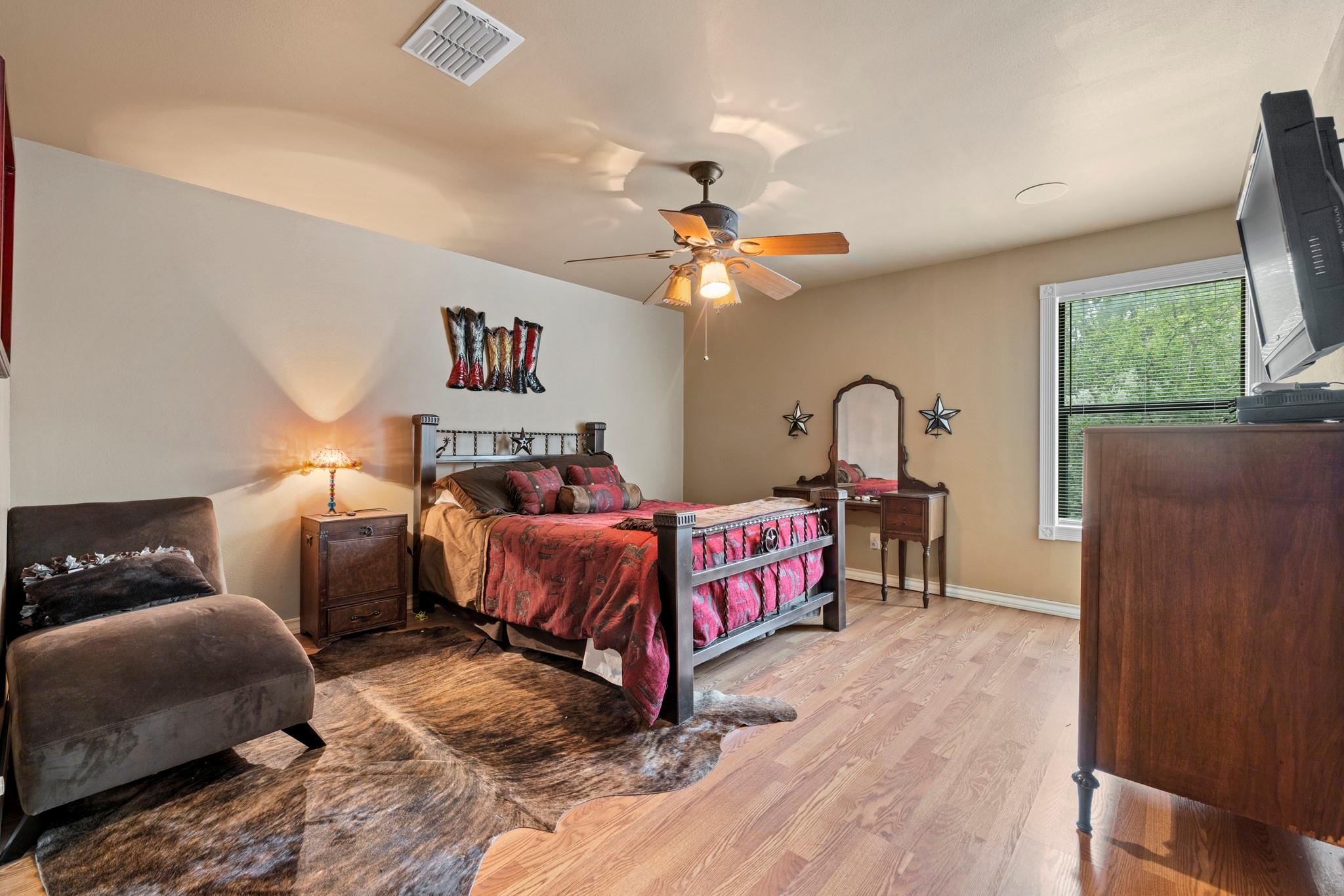 1245A Private Road 2415, Uvalde, TX 78801