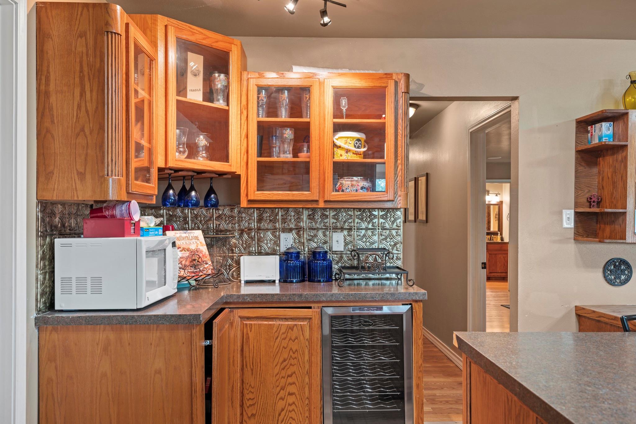 1245A Private Road 2415, Uvalde, TX 78801