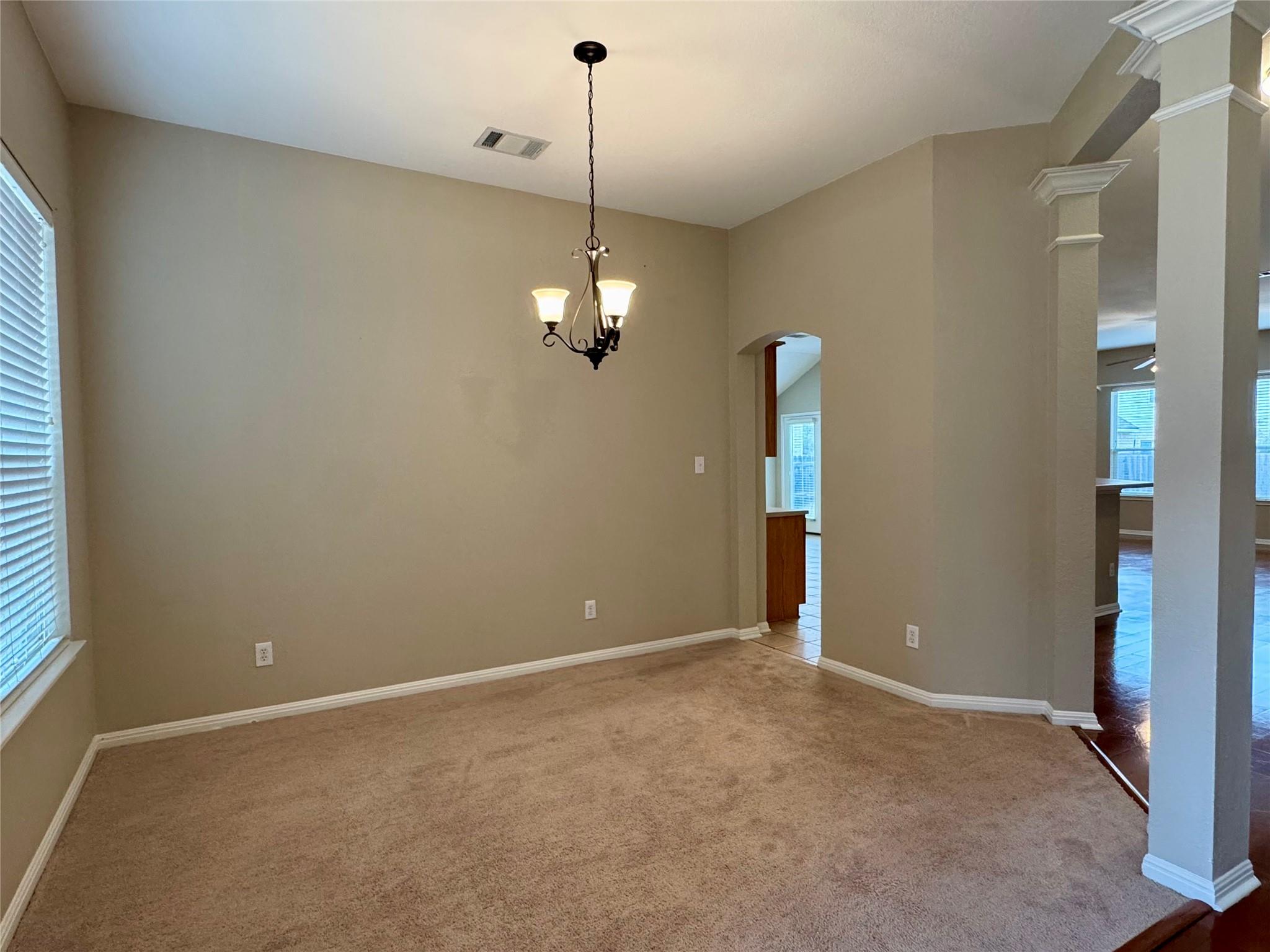 13509 Shawna Dnay Dr, Austin, TX 78727