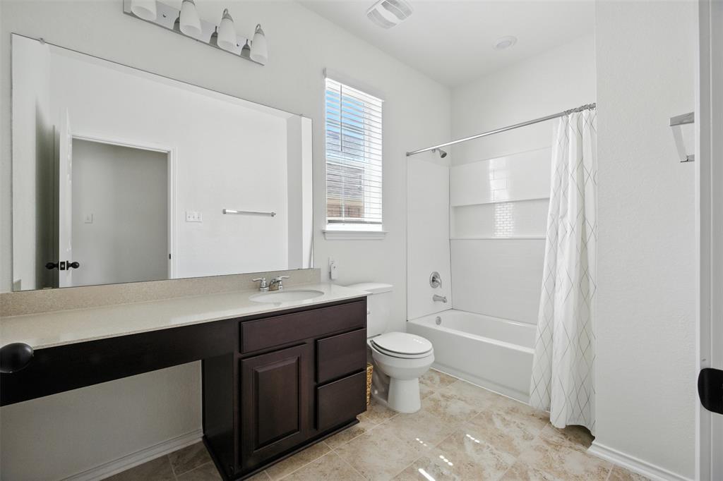 512 Lady Swiss Ln # 60, Hutto, TX 78634