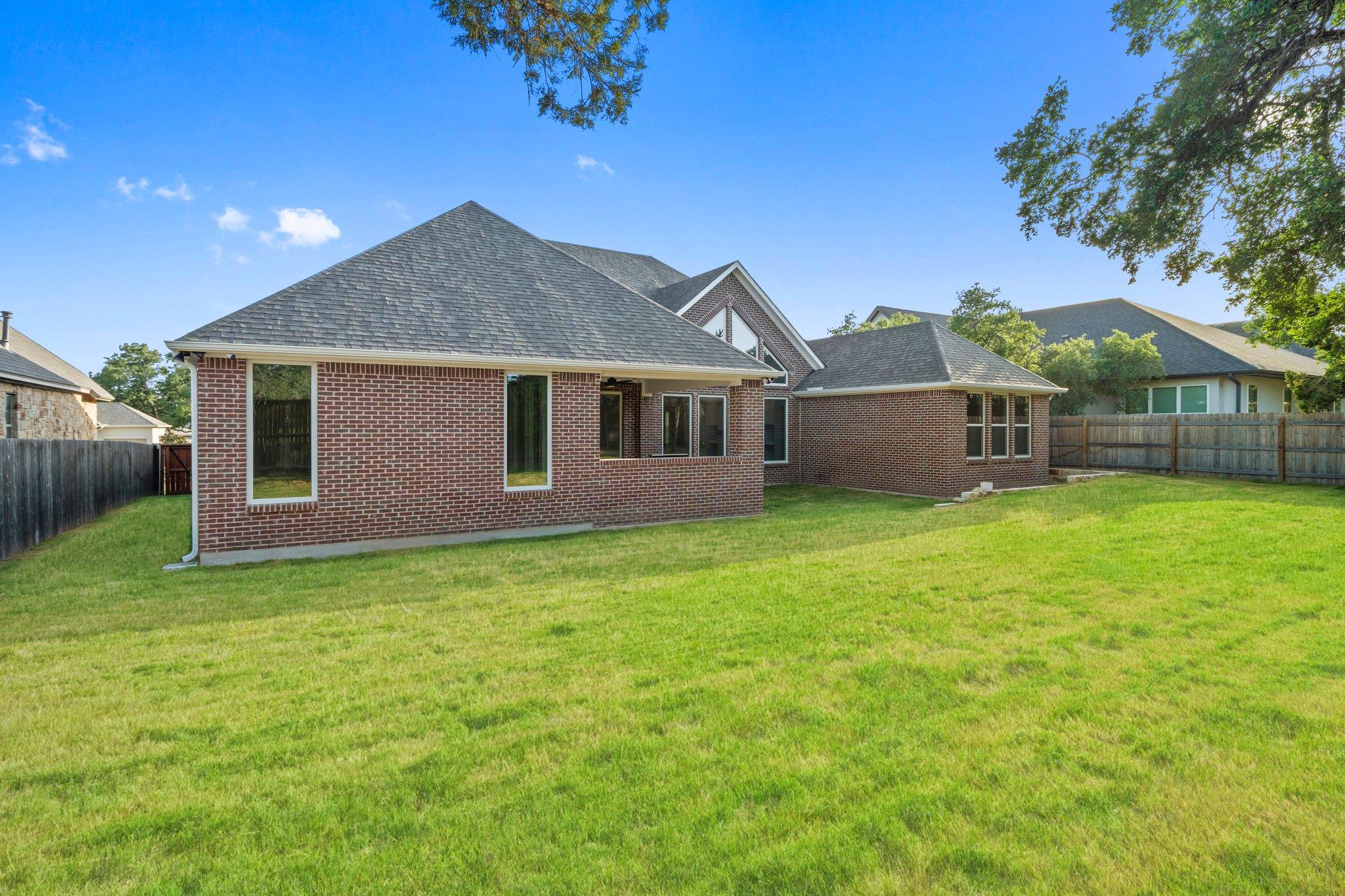 112 Axis Loop, Georgetown, TX 78628