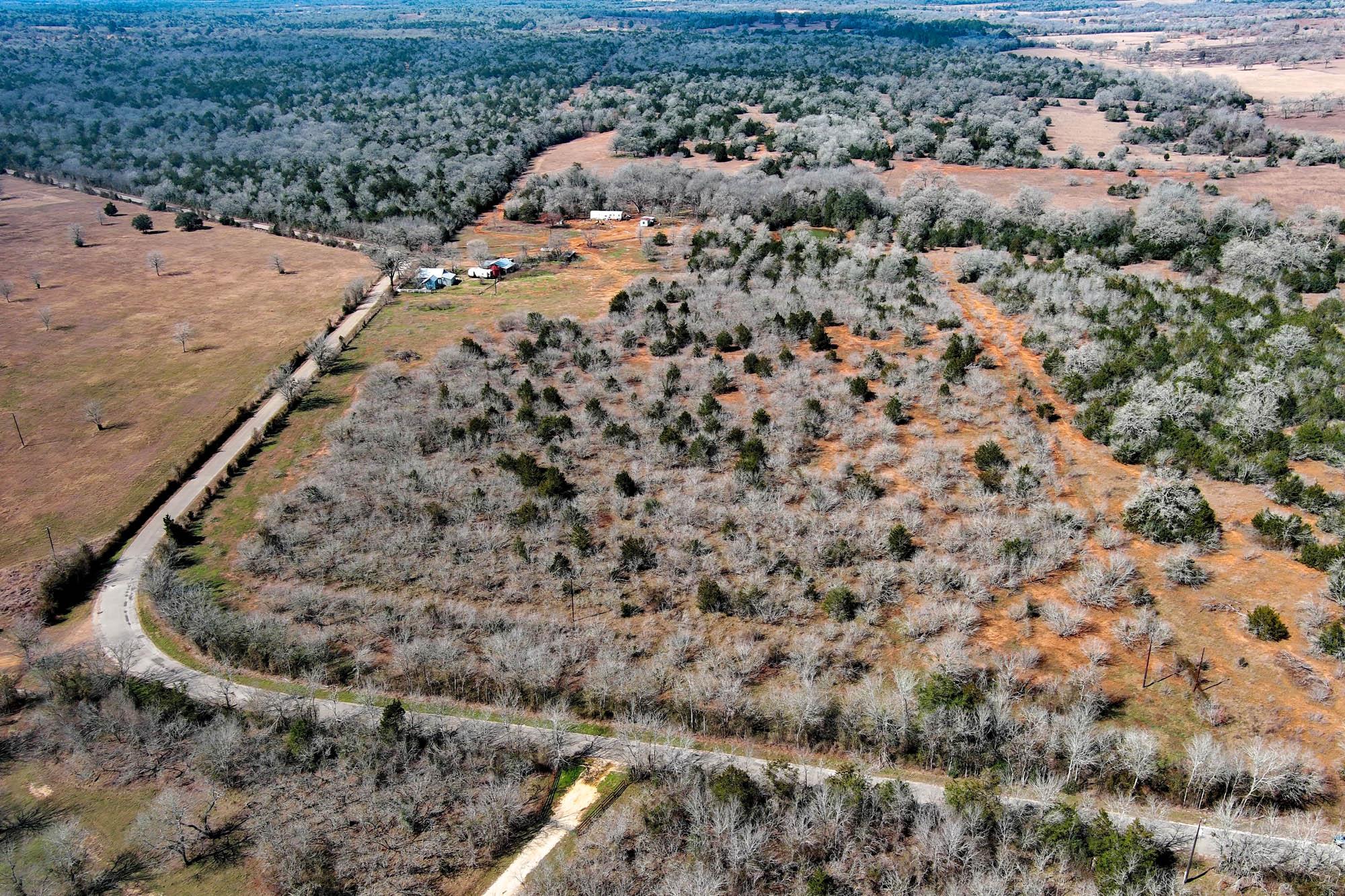 1648 Jeddo Rd, Rosanky, TX 78953