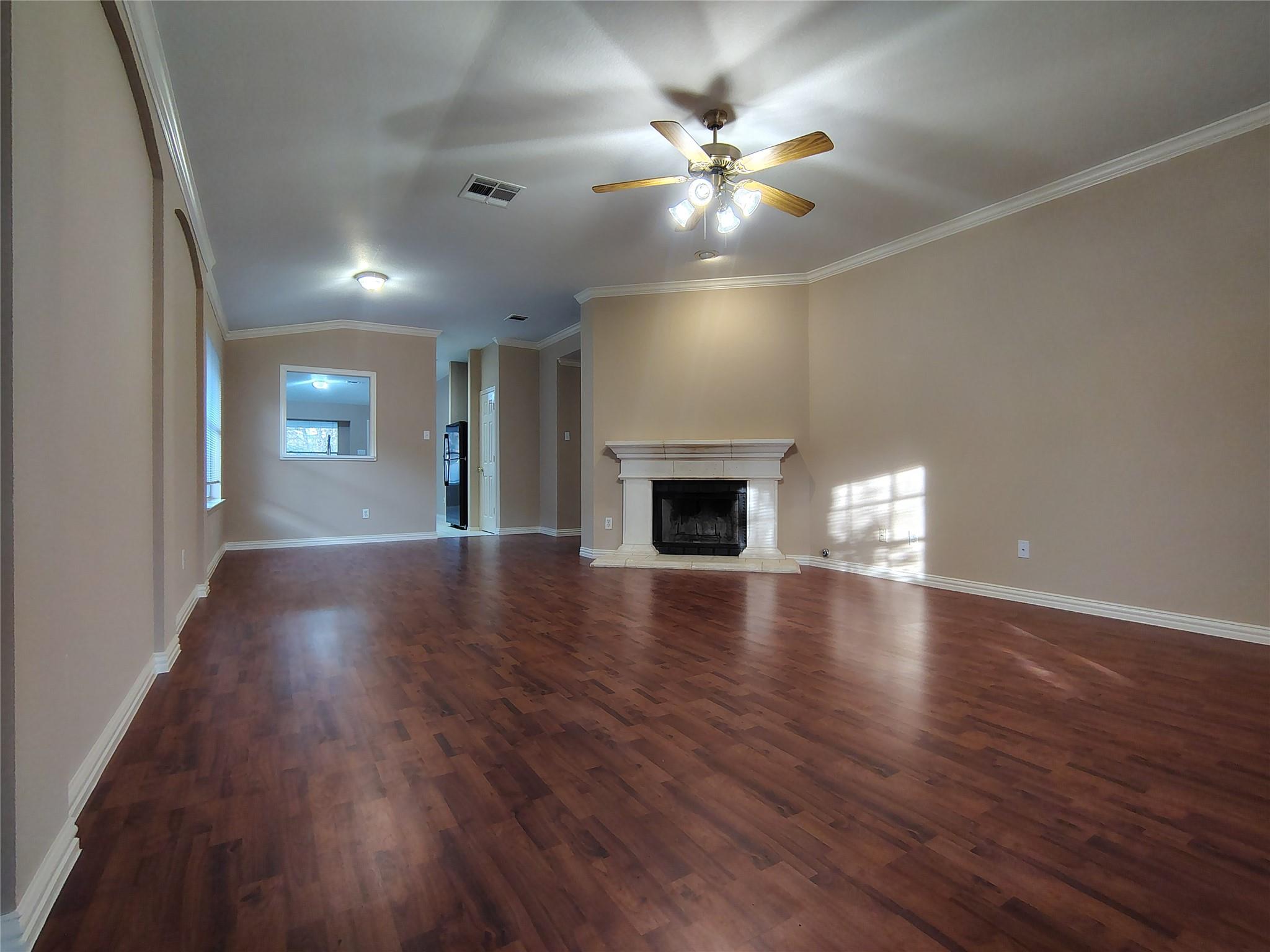 2504 Hutton Ln, Leander, TX 78641