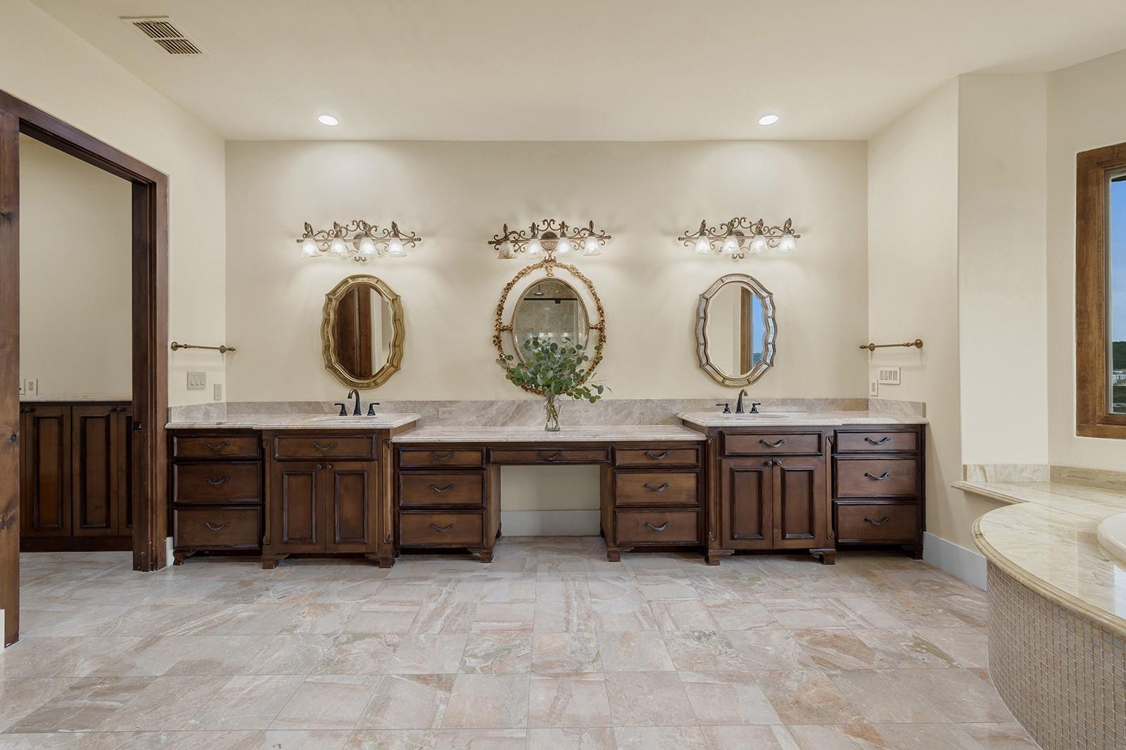 59 Majestic Way, San Antonio, TX 78257