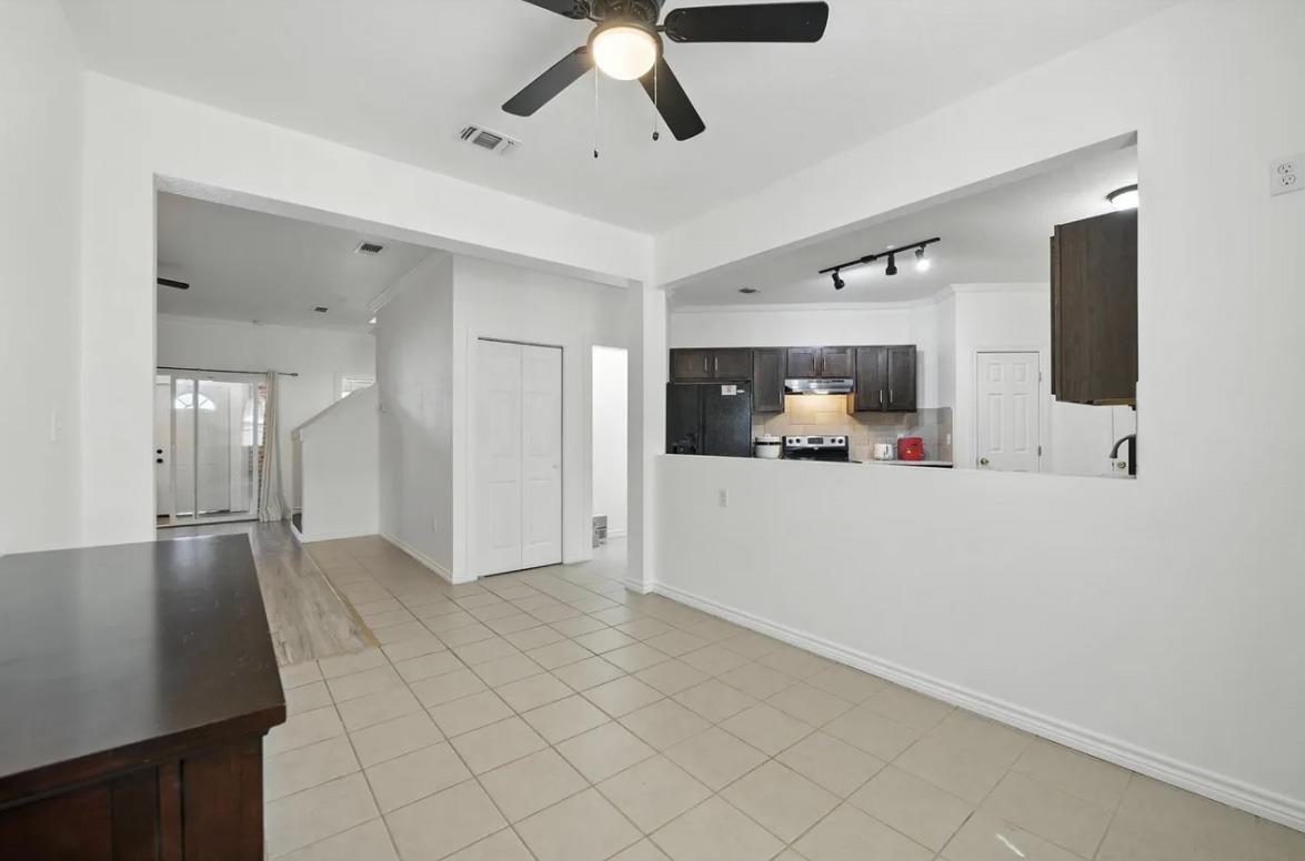 619 Comal Ave, Fort Worth, TX 76108