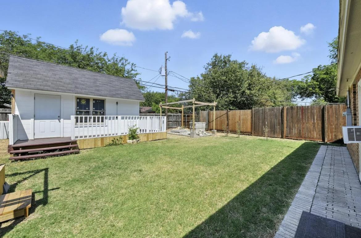 619 Comal Ave, Fort Worth, TX 76108