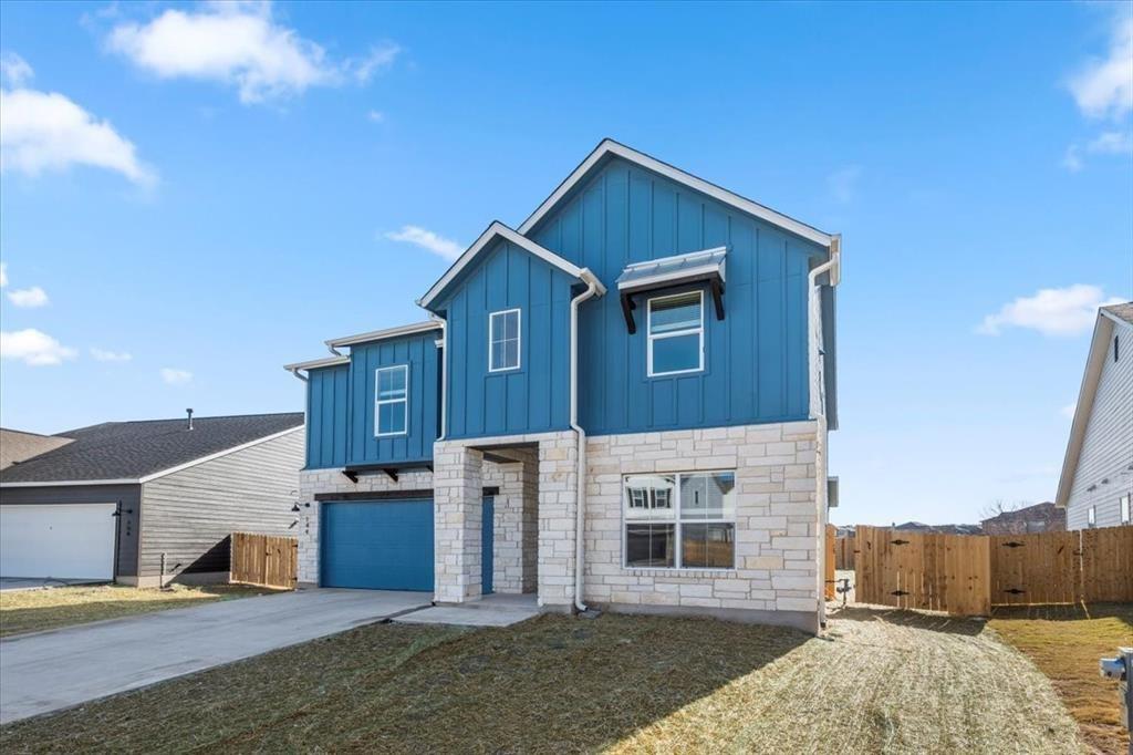 144 Donn Brooks Dr, Kyle, TX 78640