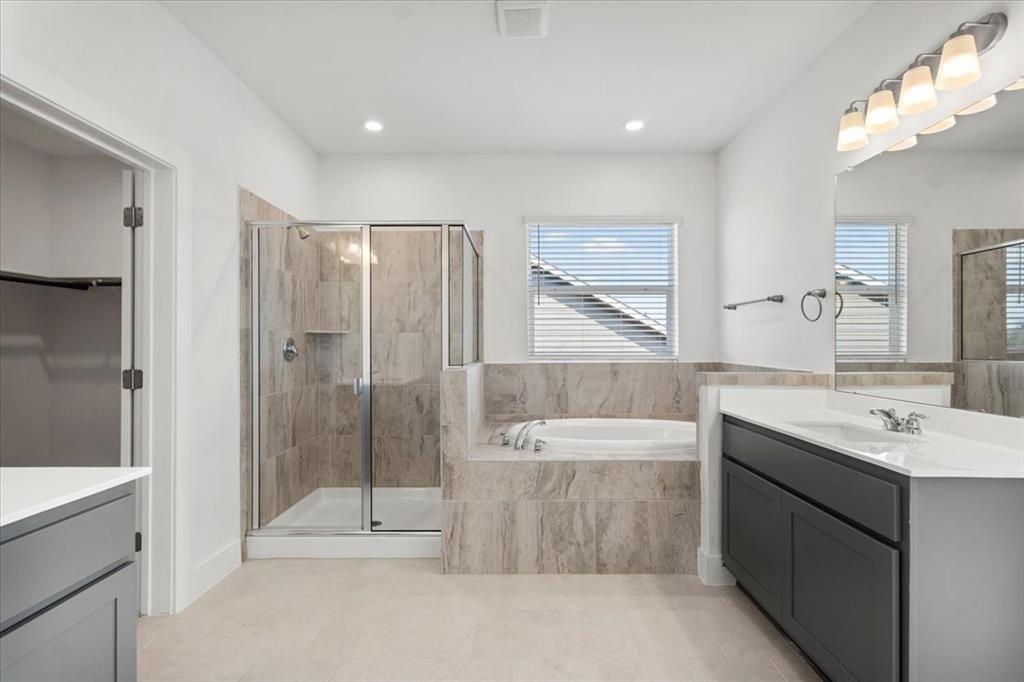 144 Donn Brooks Dr, Kyle, TX 78640