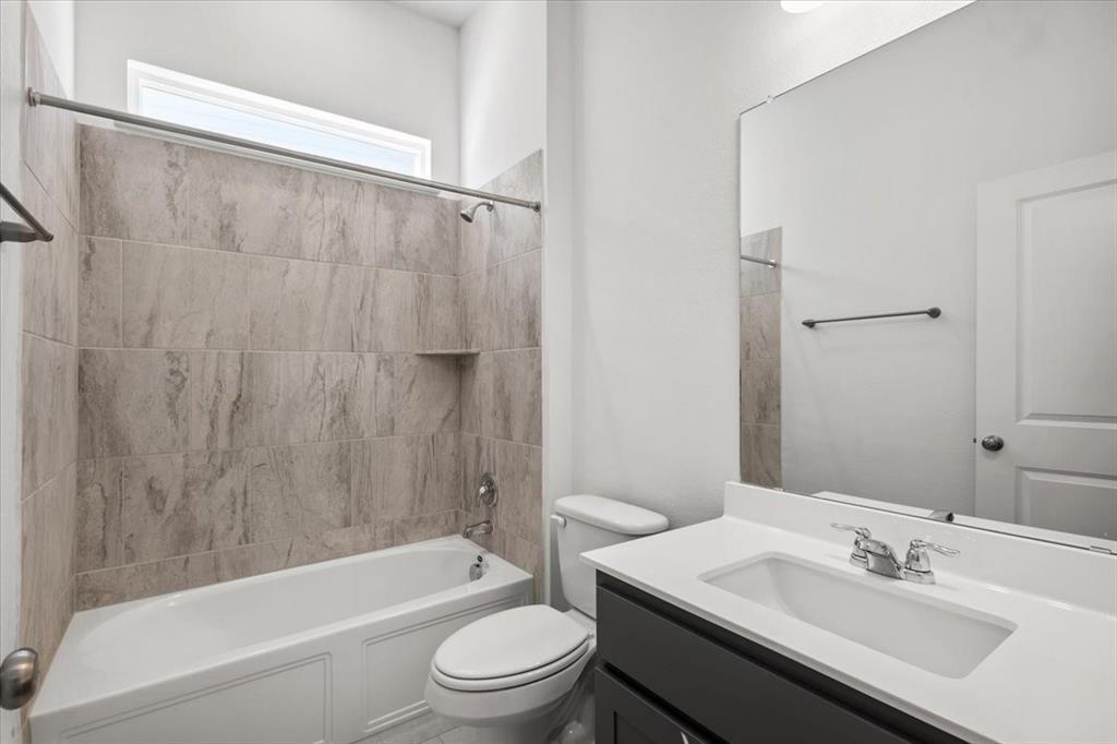 144 Donn Brooks Dr, Kyle, TX 78640