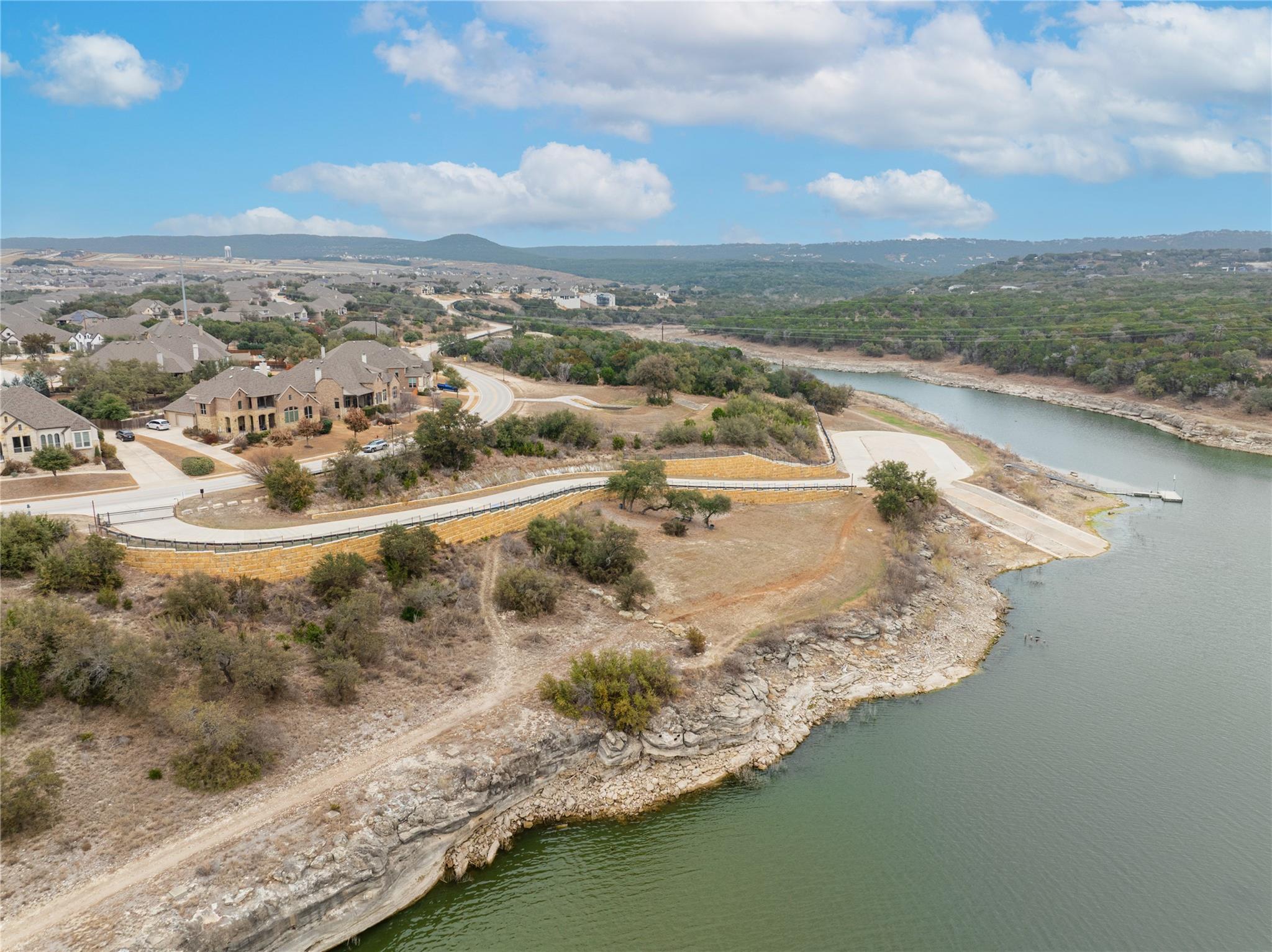 8000 Prairie Rye Dr, Lago Vista, TX 78645