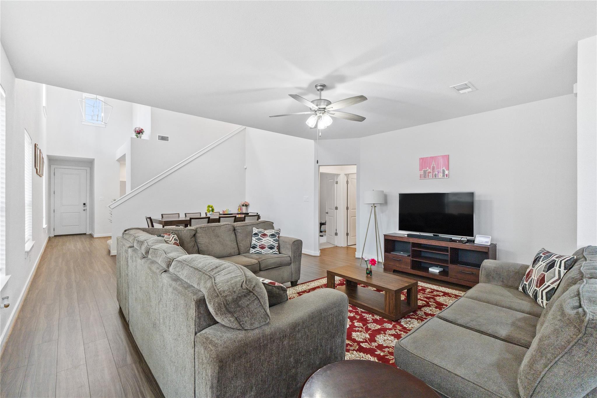 8000 Prairie Rye Dr, Lago Vista, TX 78645