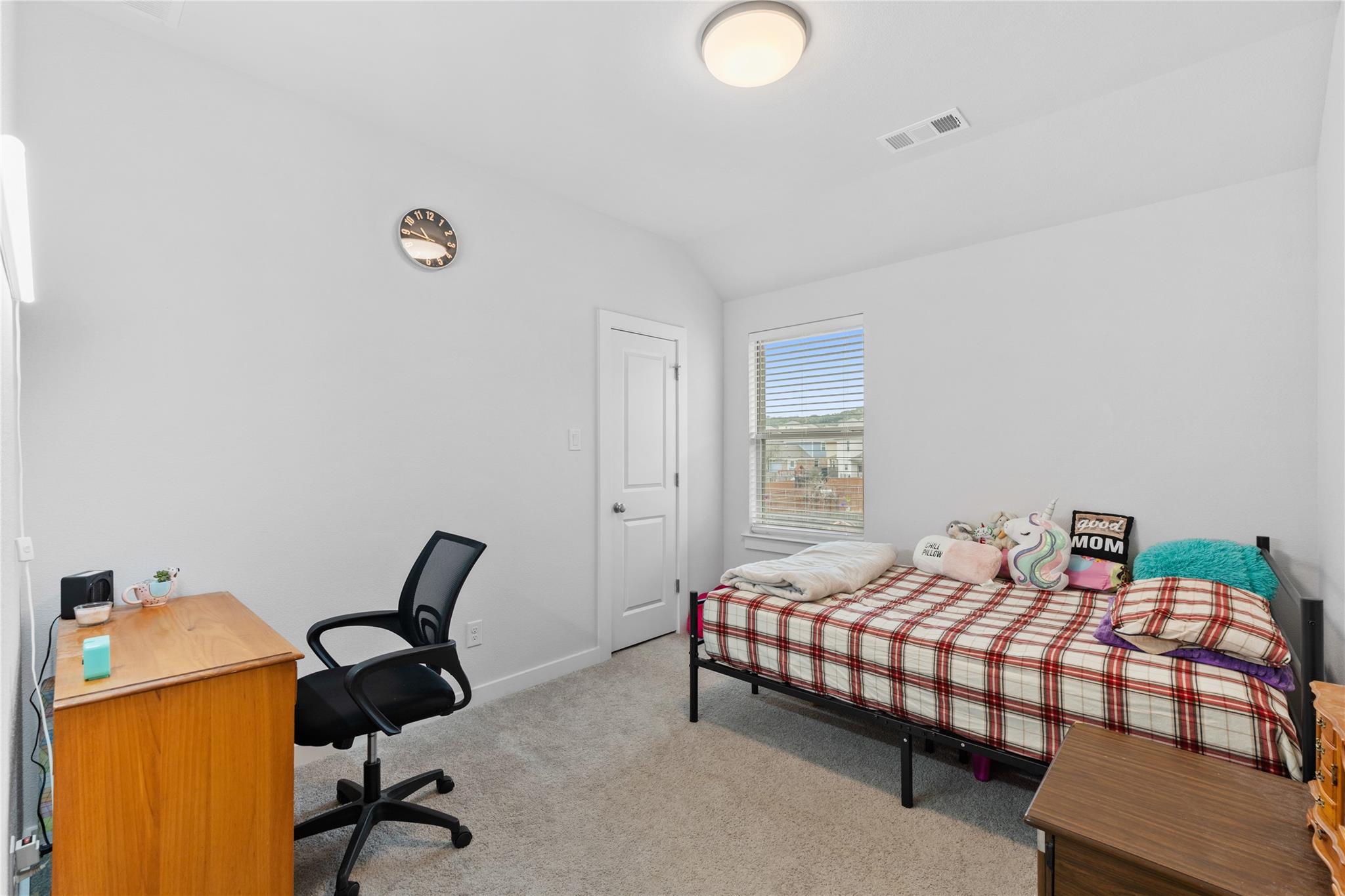 8000 Prairie Rye Dr, Lago Vista, TX 78645