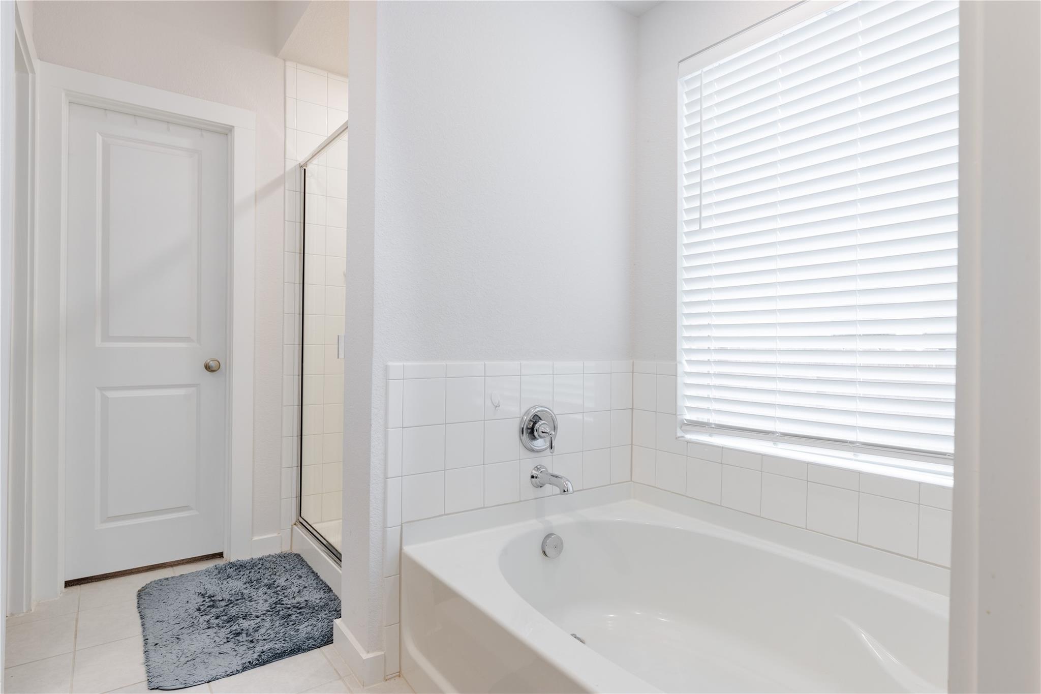 8000 Prairie Rye Dr, Lago Vista, TX 78645