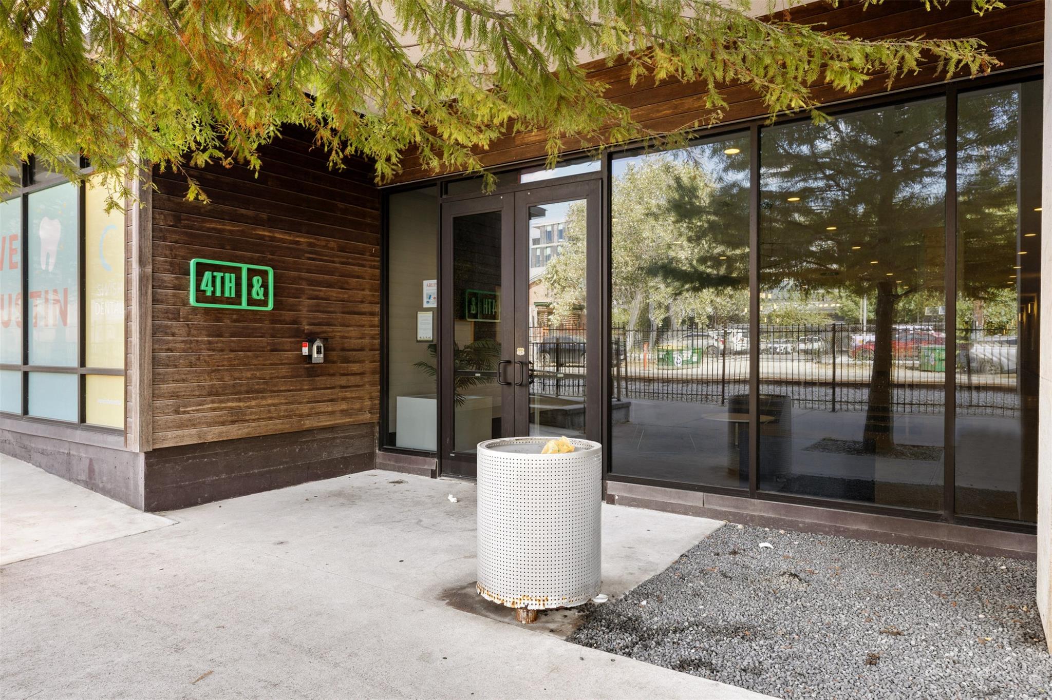 1800 E 4th St # 327, Austin, TX 78702