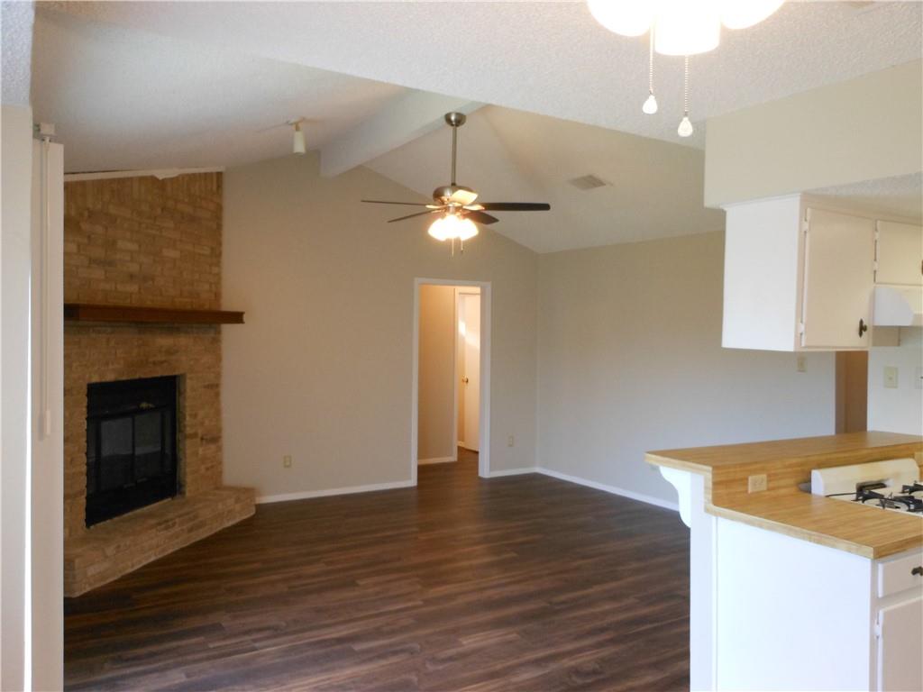 602 Garden Path Dr, Round Rock, TX 78664