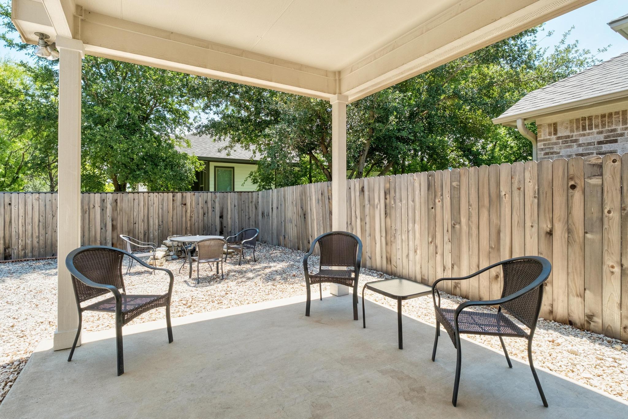 161 Serene Hollow Ln, Buda, TX 78610