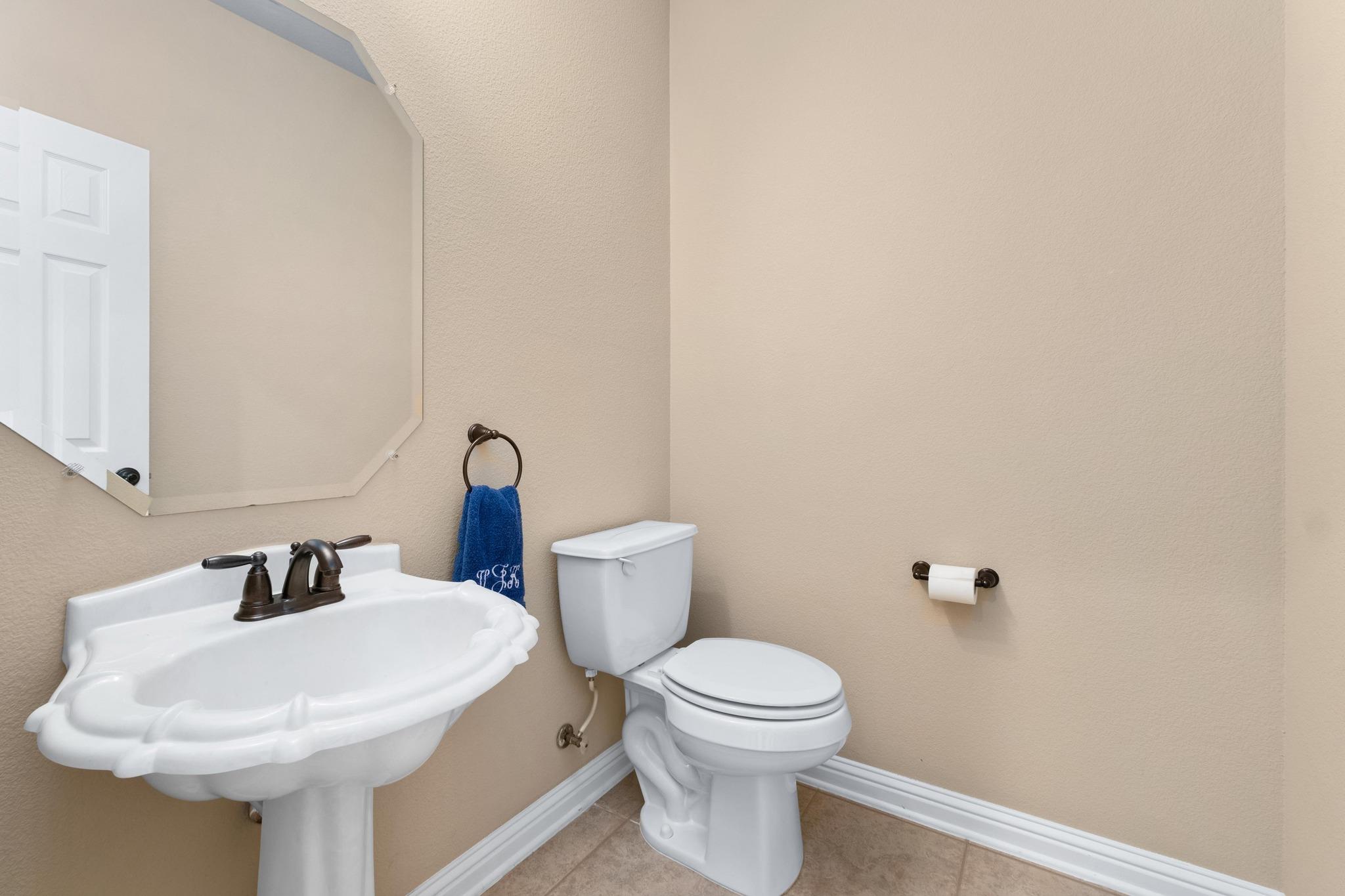 161 Serene Hollow Ln, Buda, TX 78610