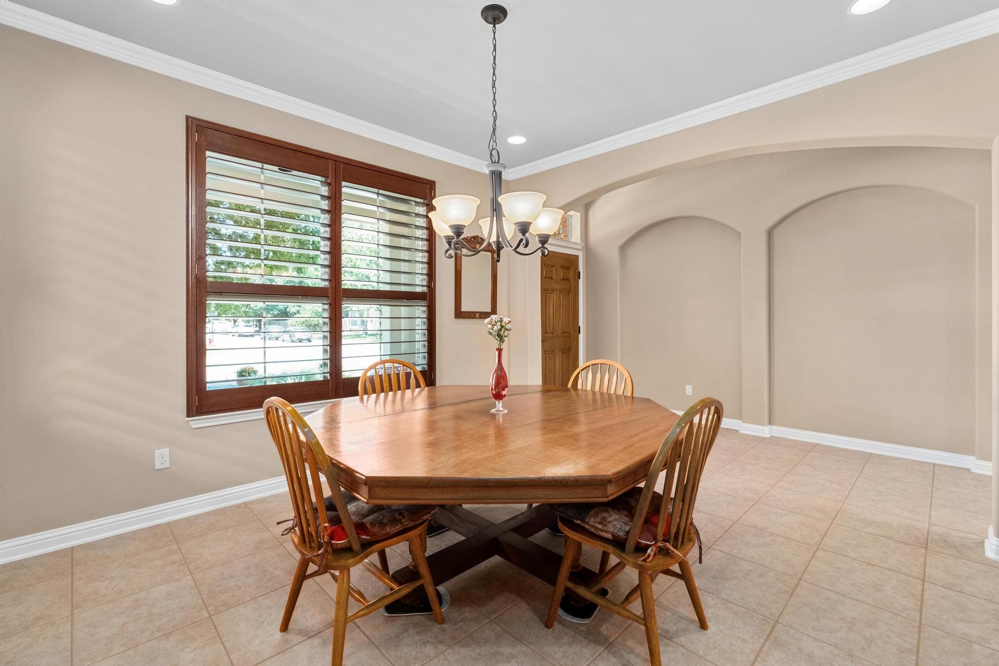 161 Serene Hollow Ln, Buda, TX 78610