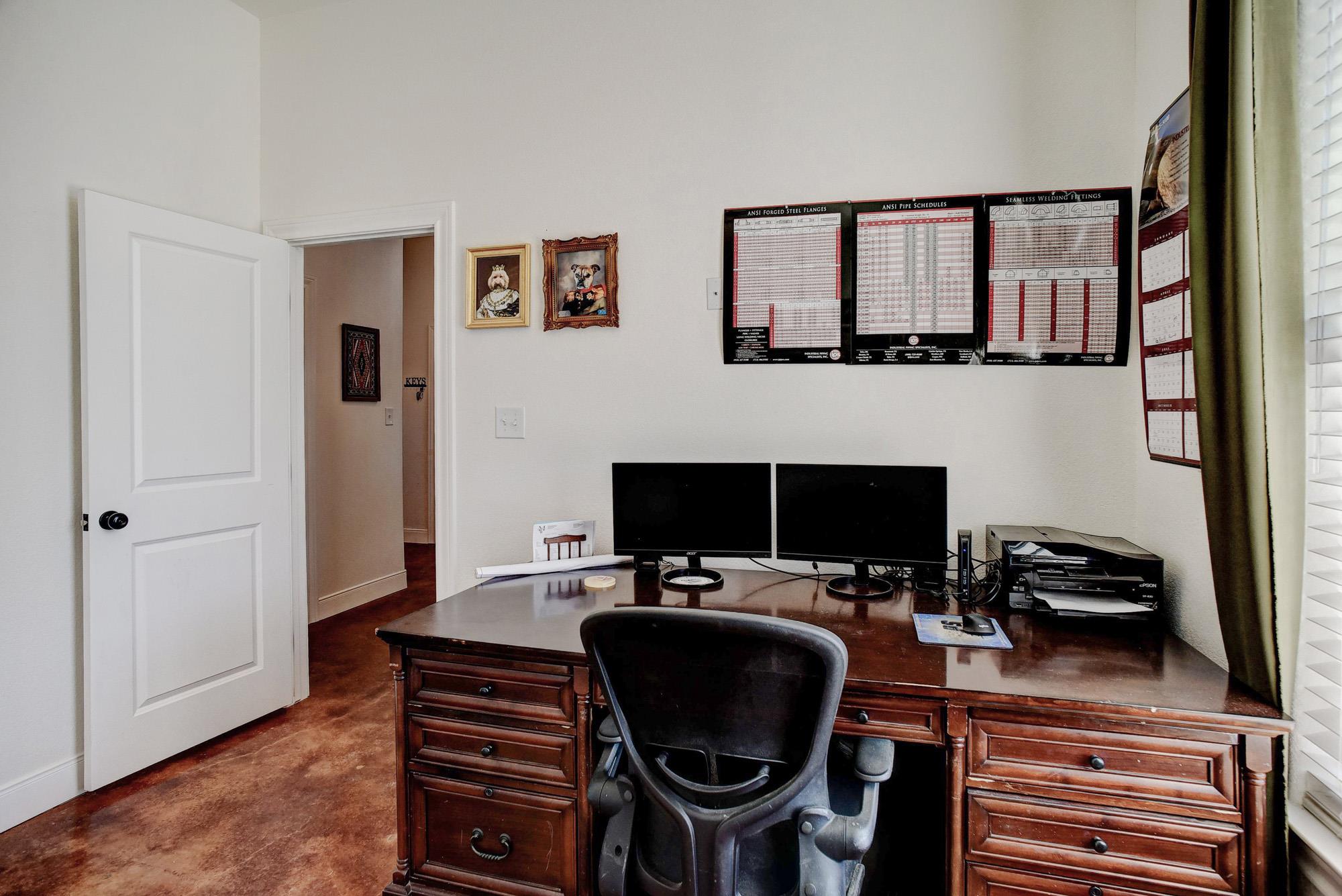 338 W Keanahalululu Ln, Bastrop, TX 78602