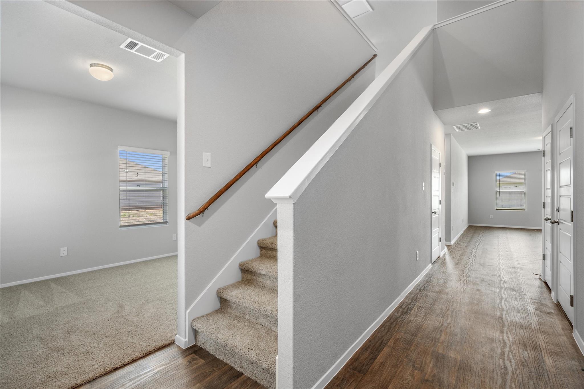 202 Chesterfield Dr, Kyle, TX 78640