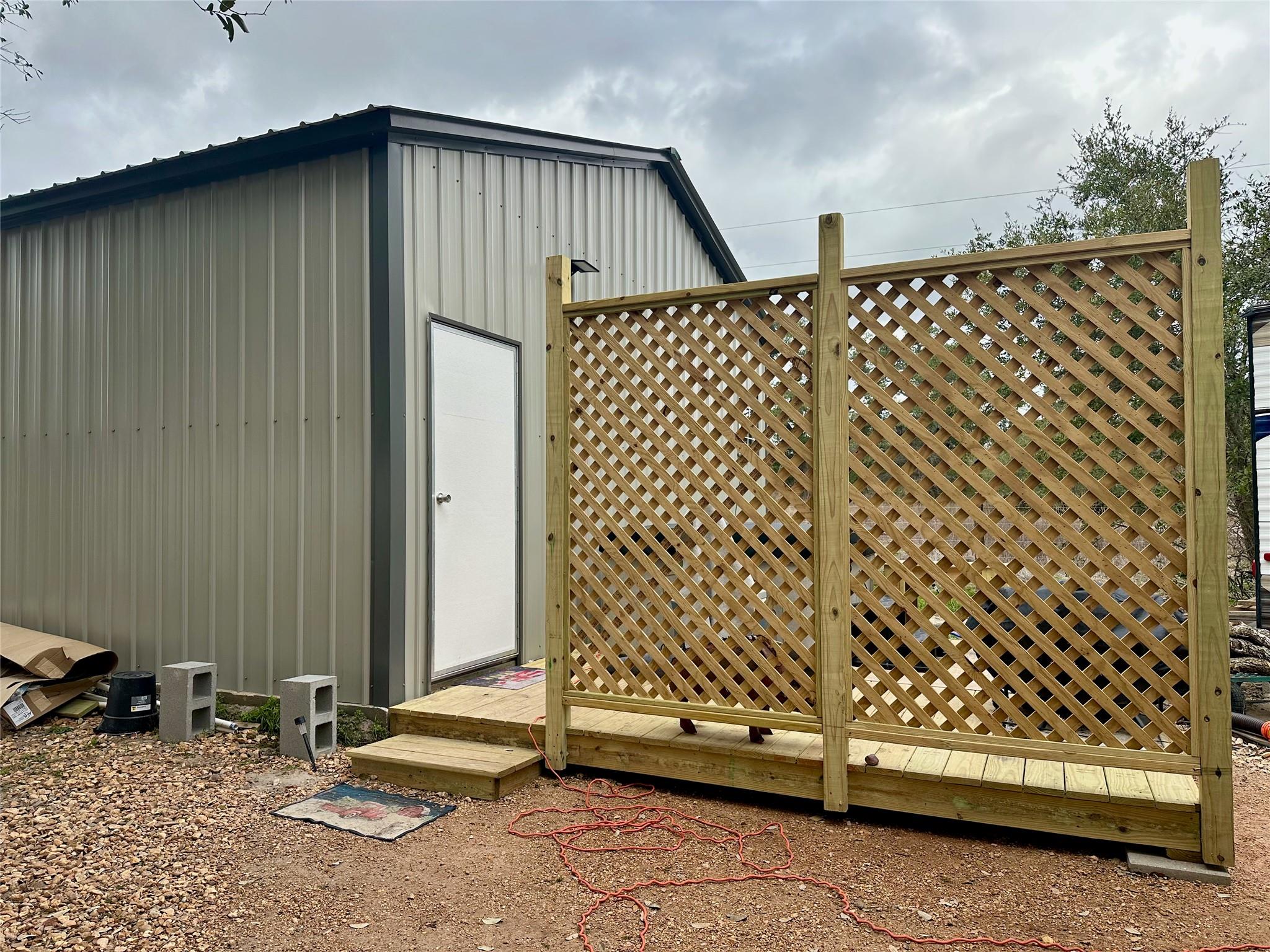 750 FM 154 S, Muldoon, TX 78949