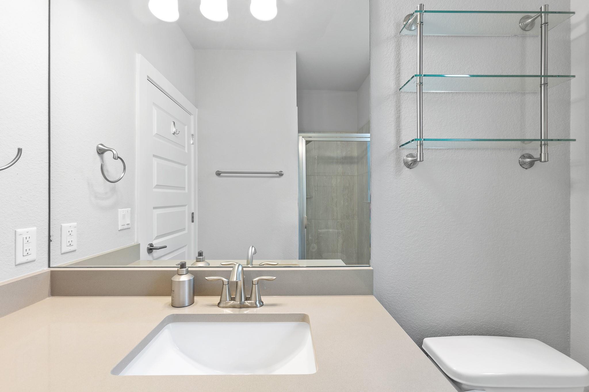 1925 Teagle Dr # 234C, Austin, TX 78741