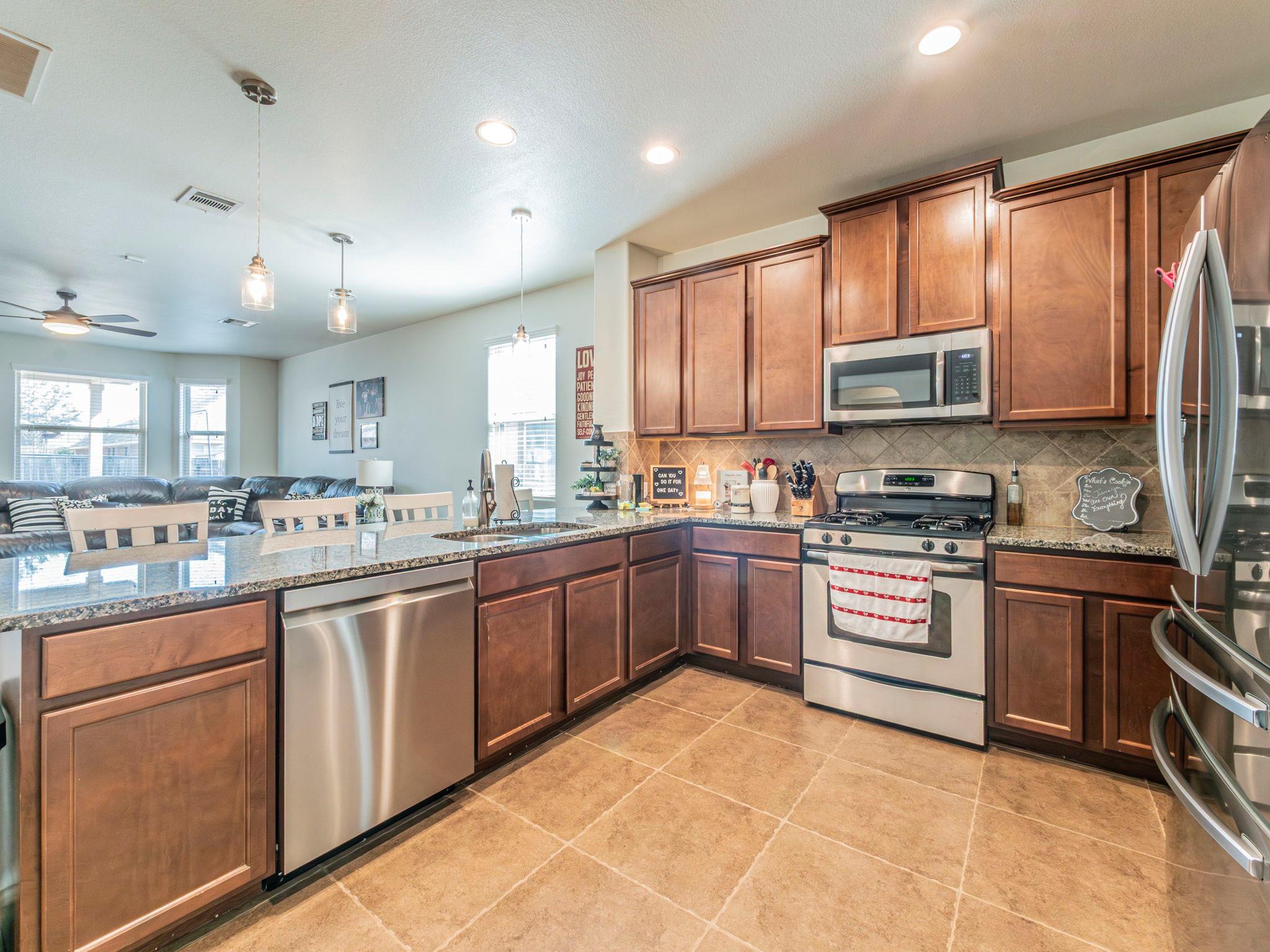 1366 Heep Run, Buda, TX 78610