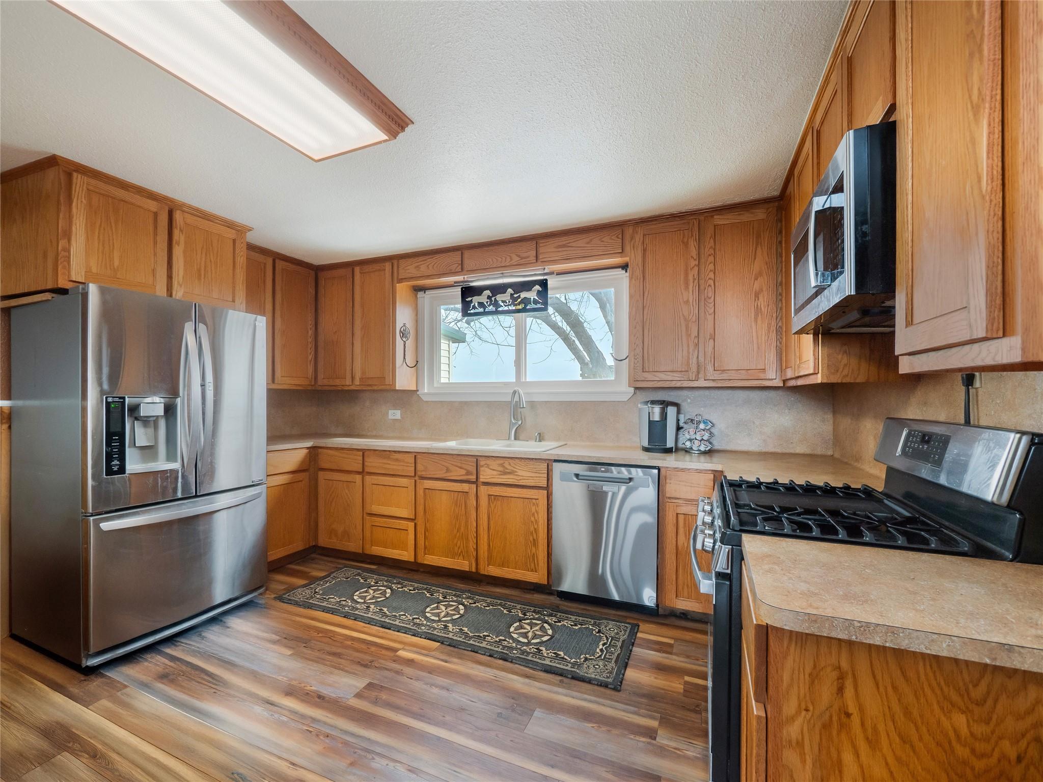 851 & 877 County Road 455, Coupland, TX 78615