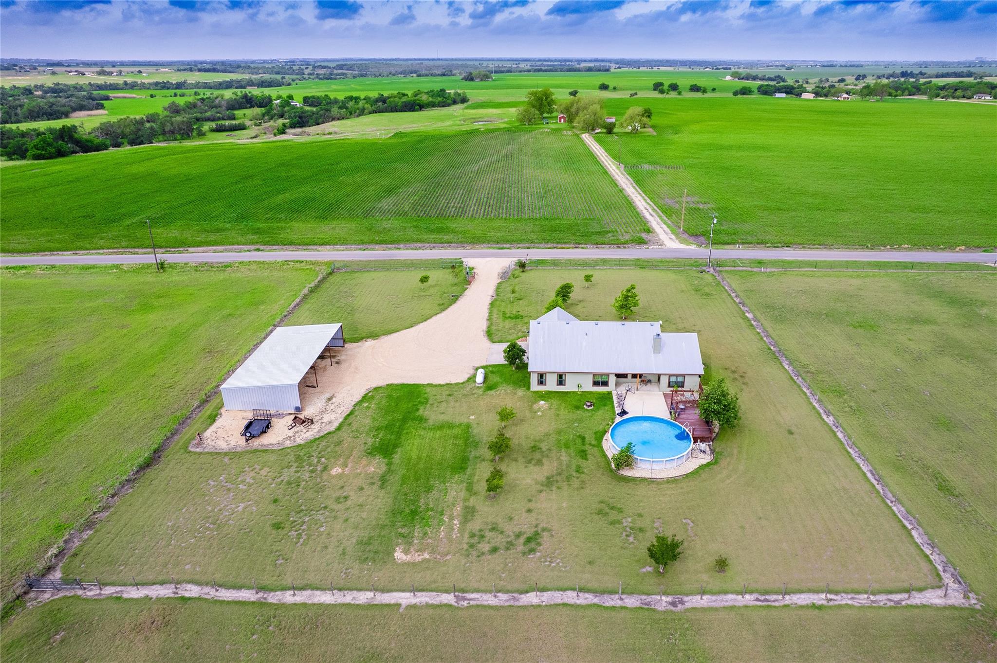 851 & 877 County Road 455, Coupland, TX 78615