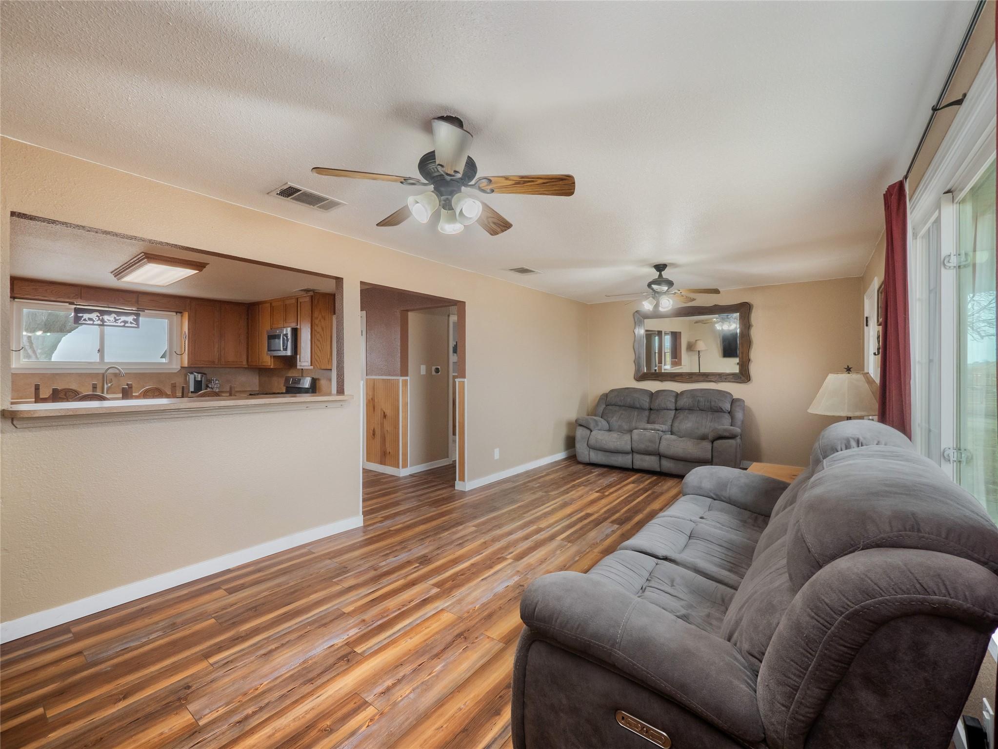 851 & 877 County Road 455, Coupland, TX 78615