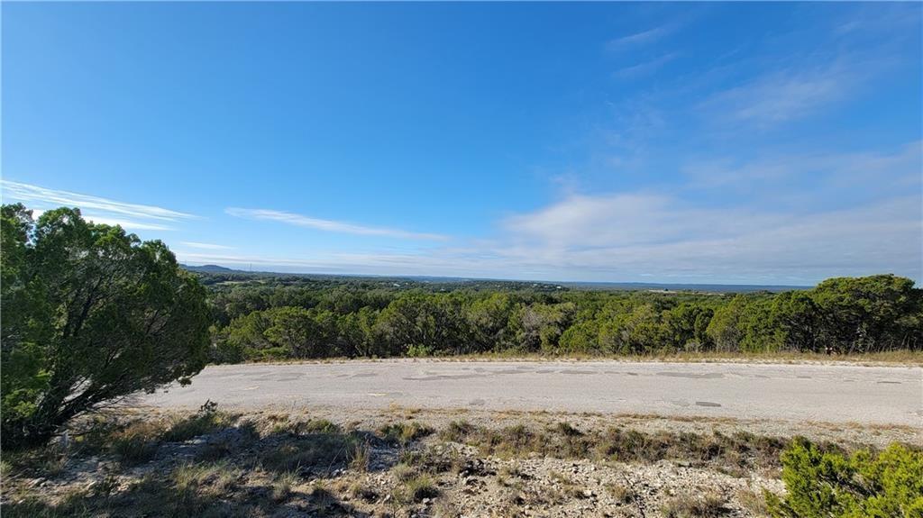 8523 Bronco Ln, Lago Vista, TX 78645