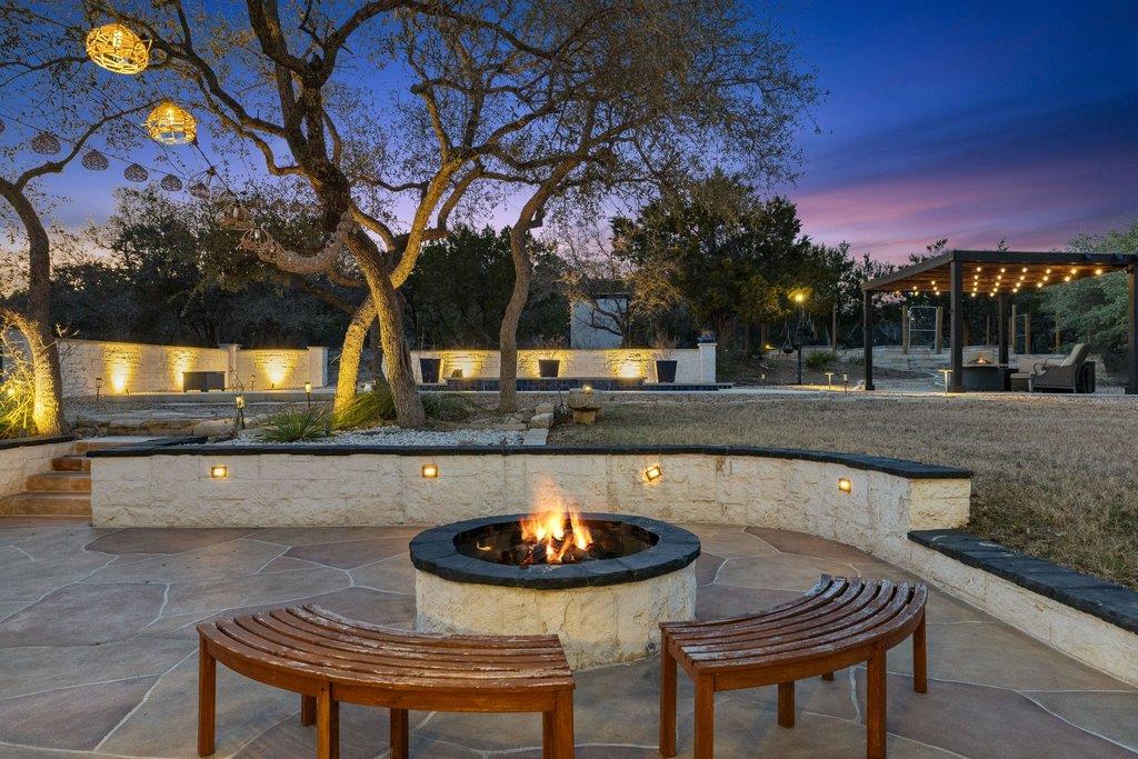 4018 Bee Creek Rd, Spicewood, TX 78669