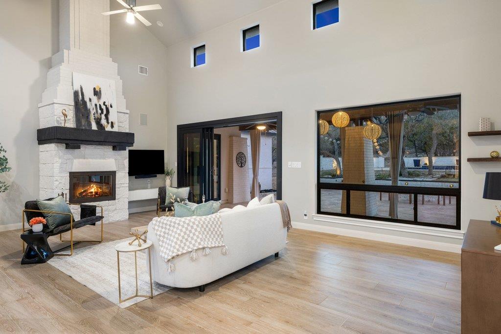 4018 Bee Creek Rd, Spicewood, TX 78669