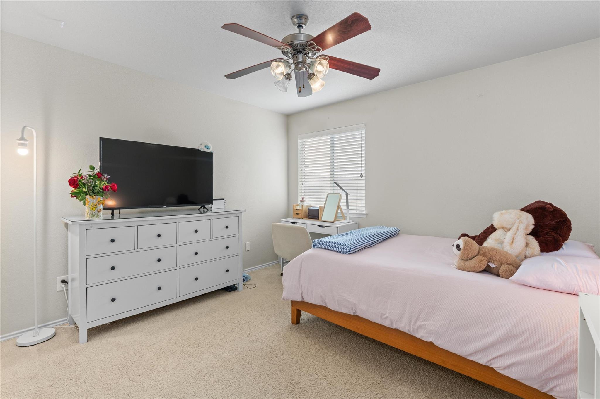 338 Altamont St, Hutto, TX 78634