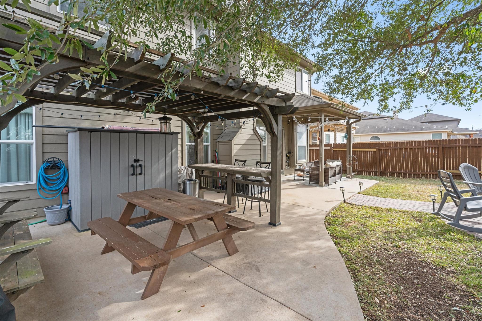 338 Altamont St, Hutto, TX 78634