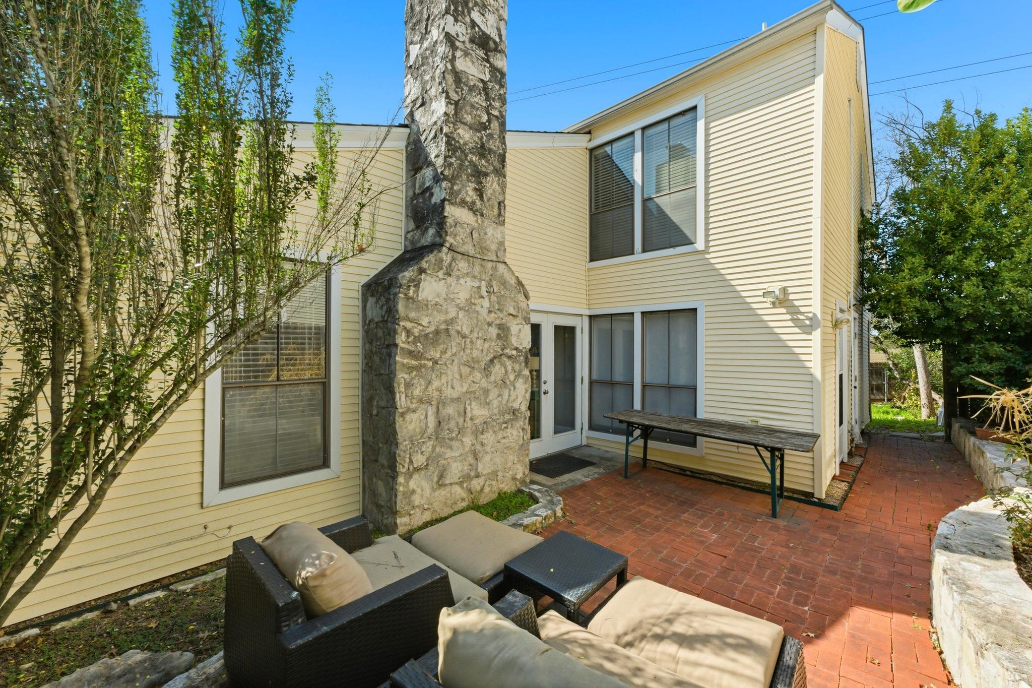 2614 Jefferson St # B, Austin, TX 78703