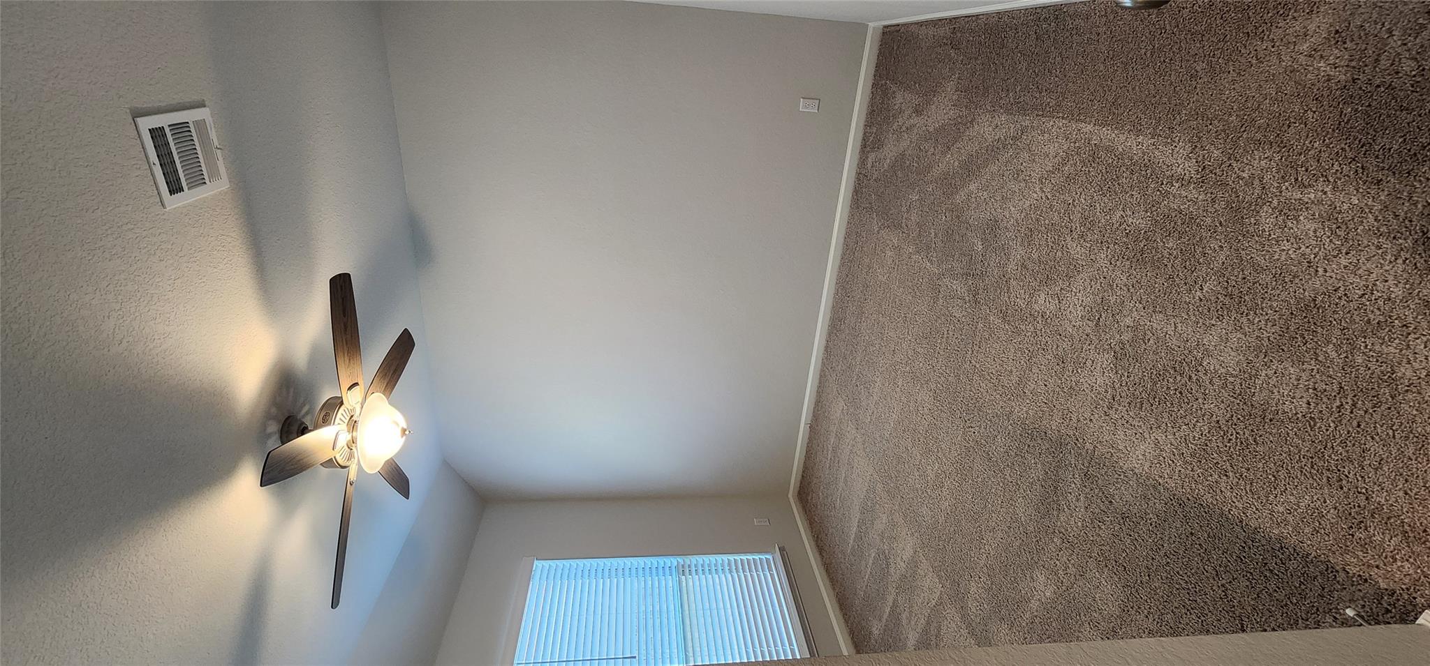 157 Los Olives Ln, Liberty Hill, TX 78642