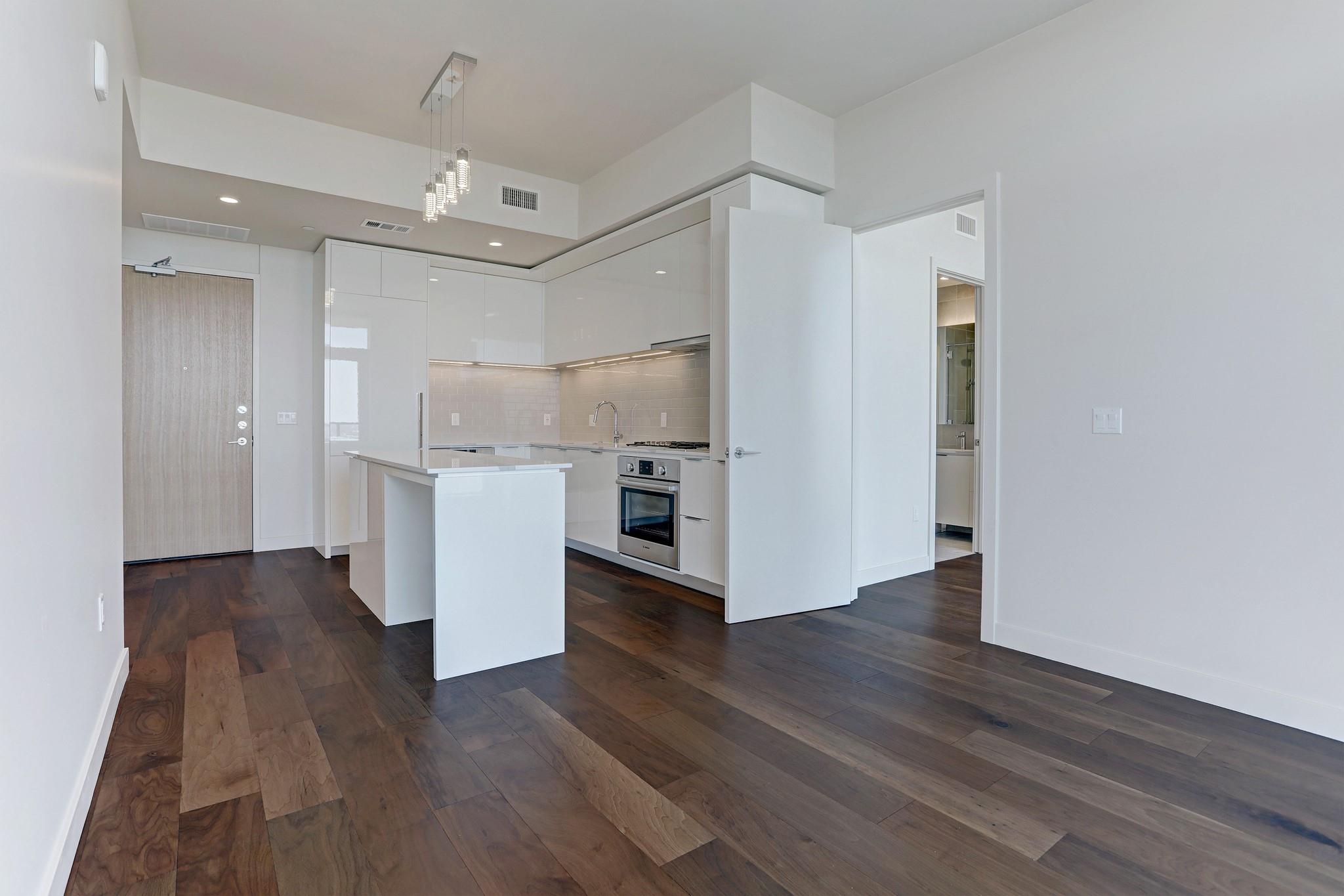 44 East Ave # 2908, Austin, TX 78701