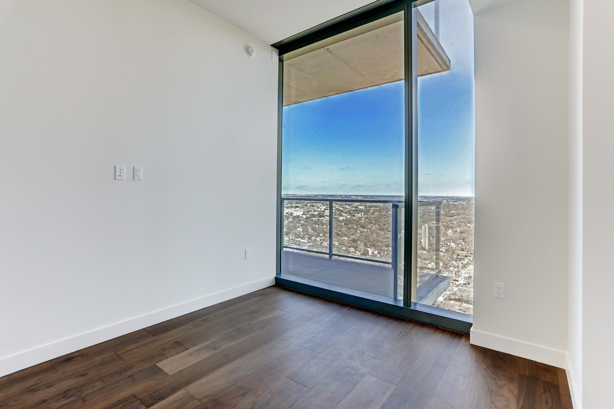 44 East Ave # 2908, Austin, TX 78701