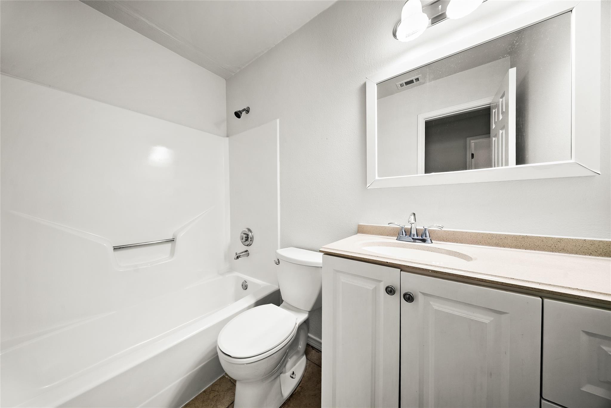 808 Lloyd Ln # A&B, Elgin, TX 78621