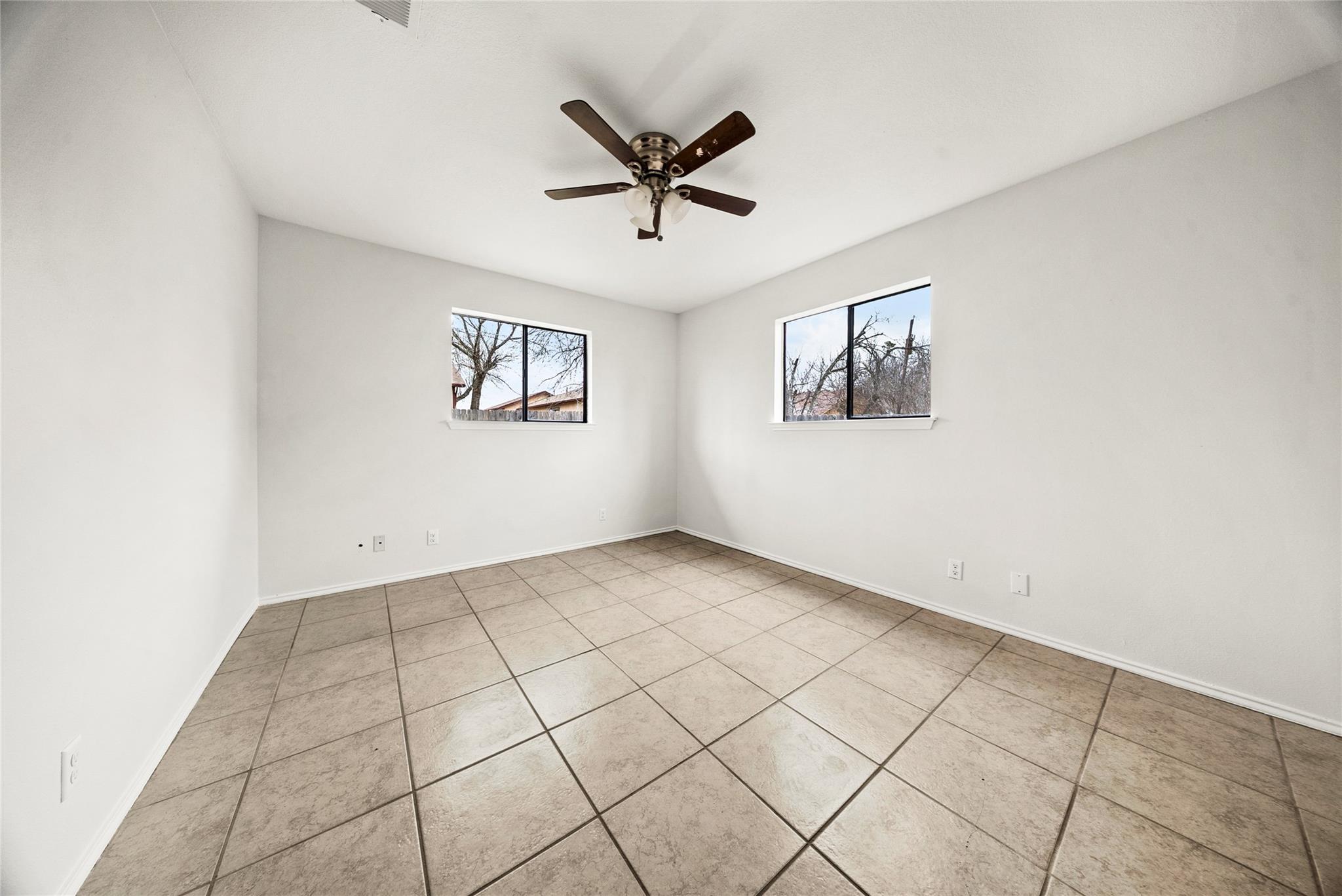 808 Lloyd Ln # A&B, Elgin, TX 78621