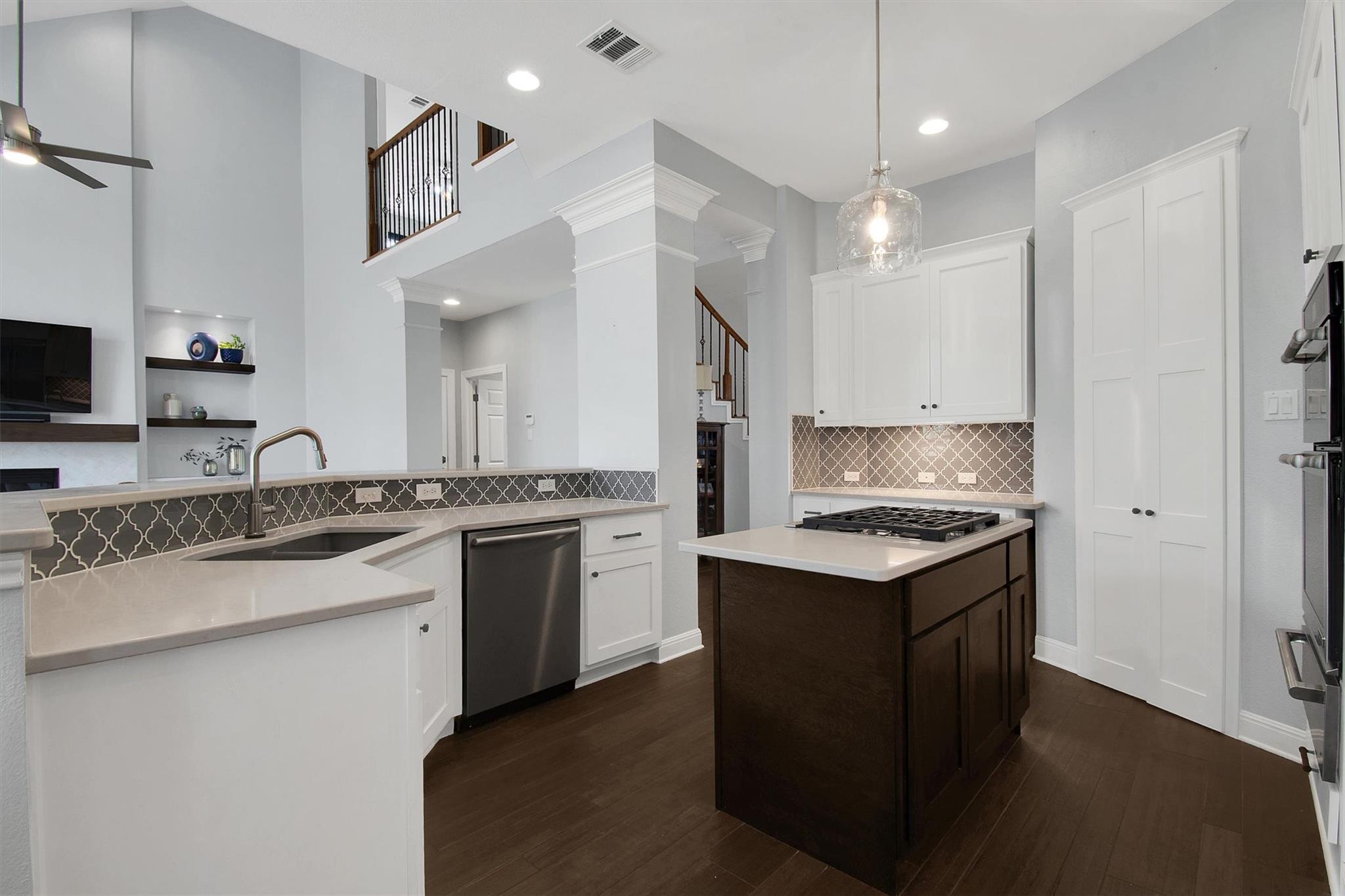 2306 Aldworth Dr, Cedar Park, TX 78613