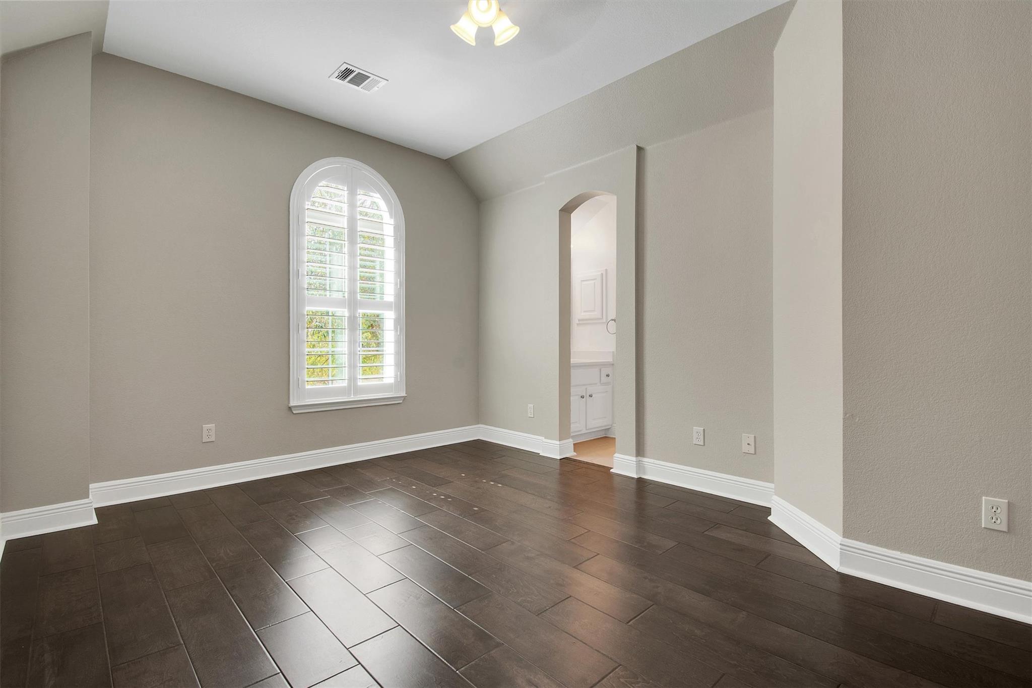 2306 Aldworth Dr, Cedar Park, TX 78613