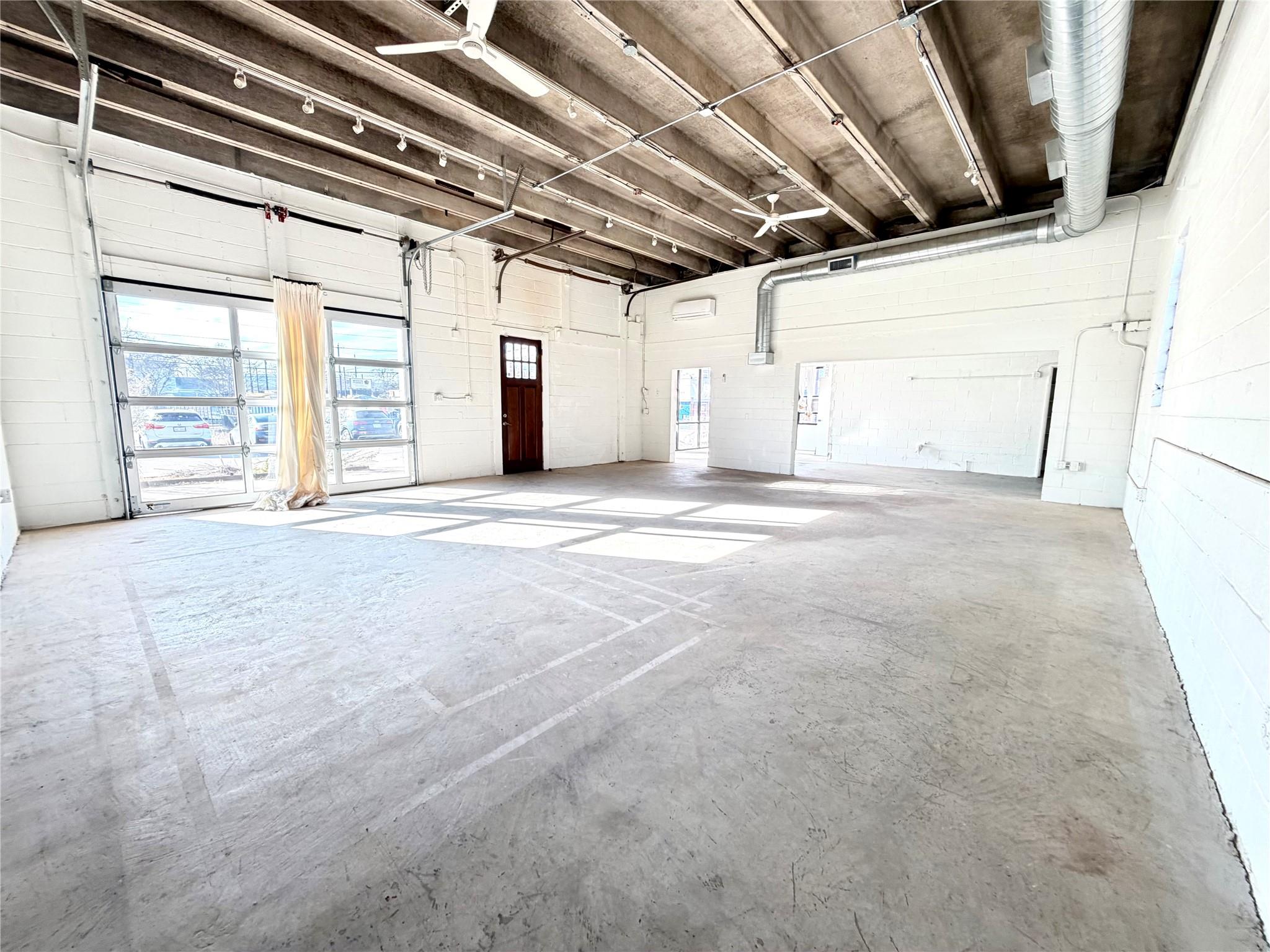 1901 E 12th St, Austin, TX 78702